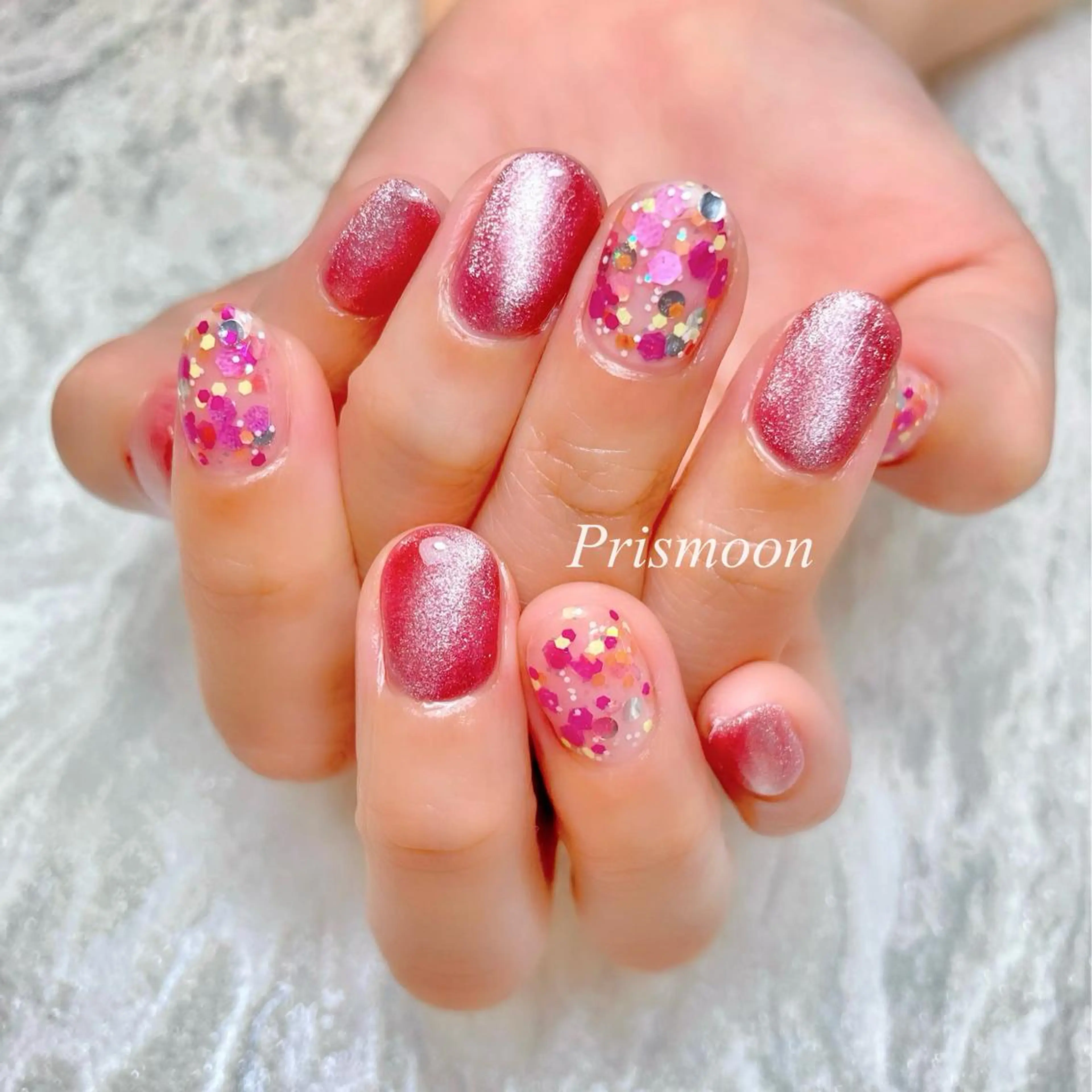 ネイル ホログラムネイル マグネットネイル ピンク Prismoon  Nail所属・Prismoon /津市ネイルのネイルデザイン