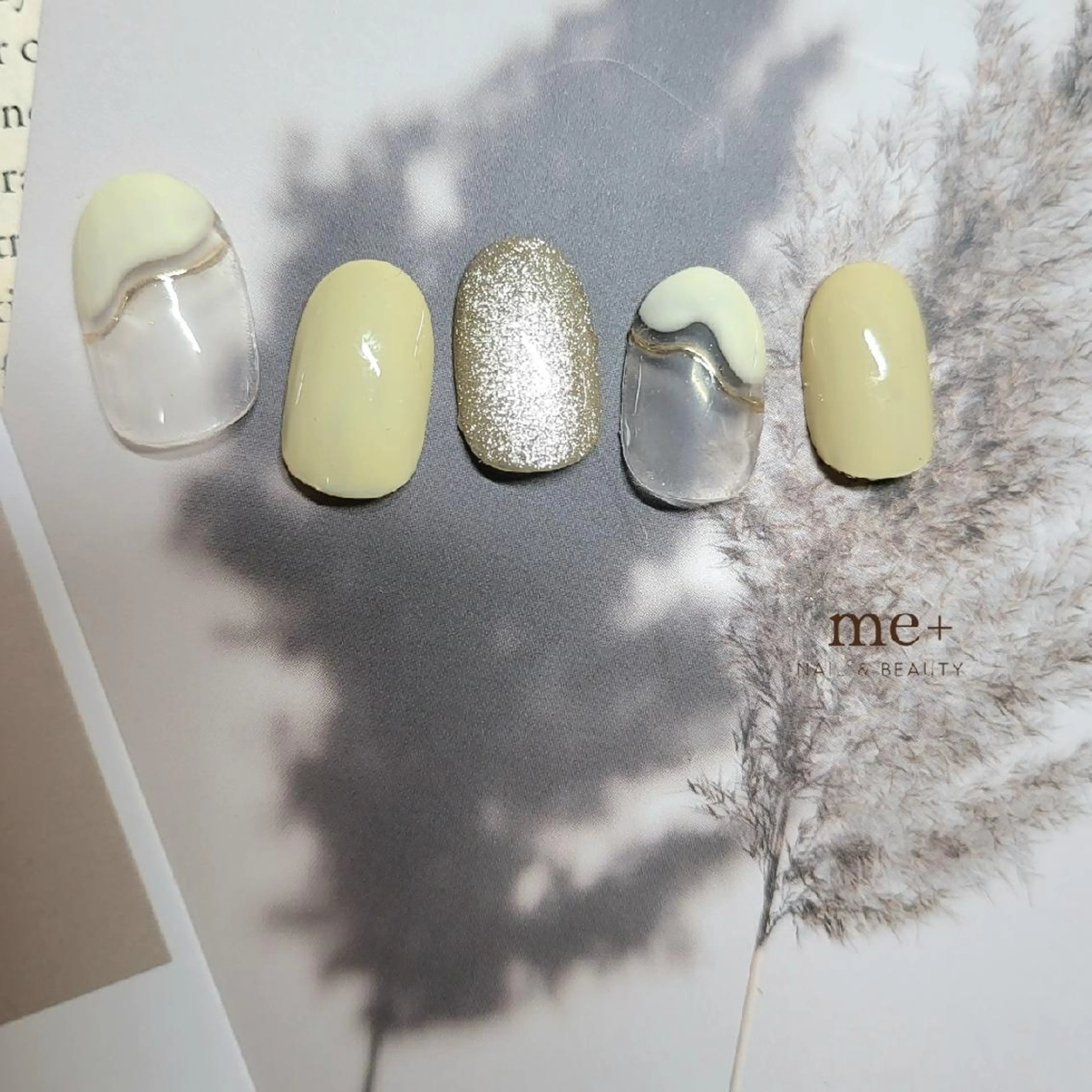 ネイル 【豊中駅徒歩2分】 me+のネイルデザイン