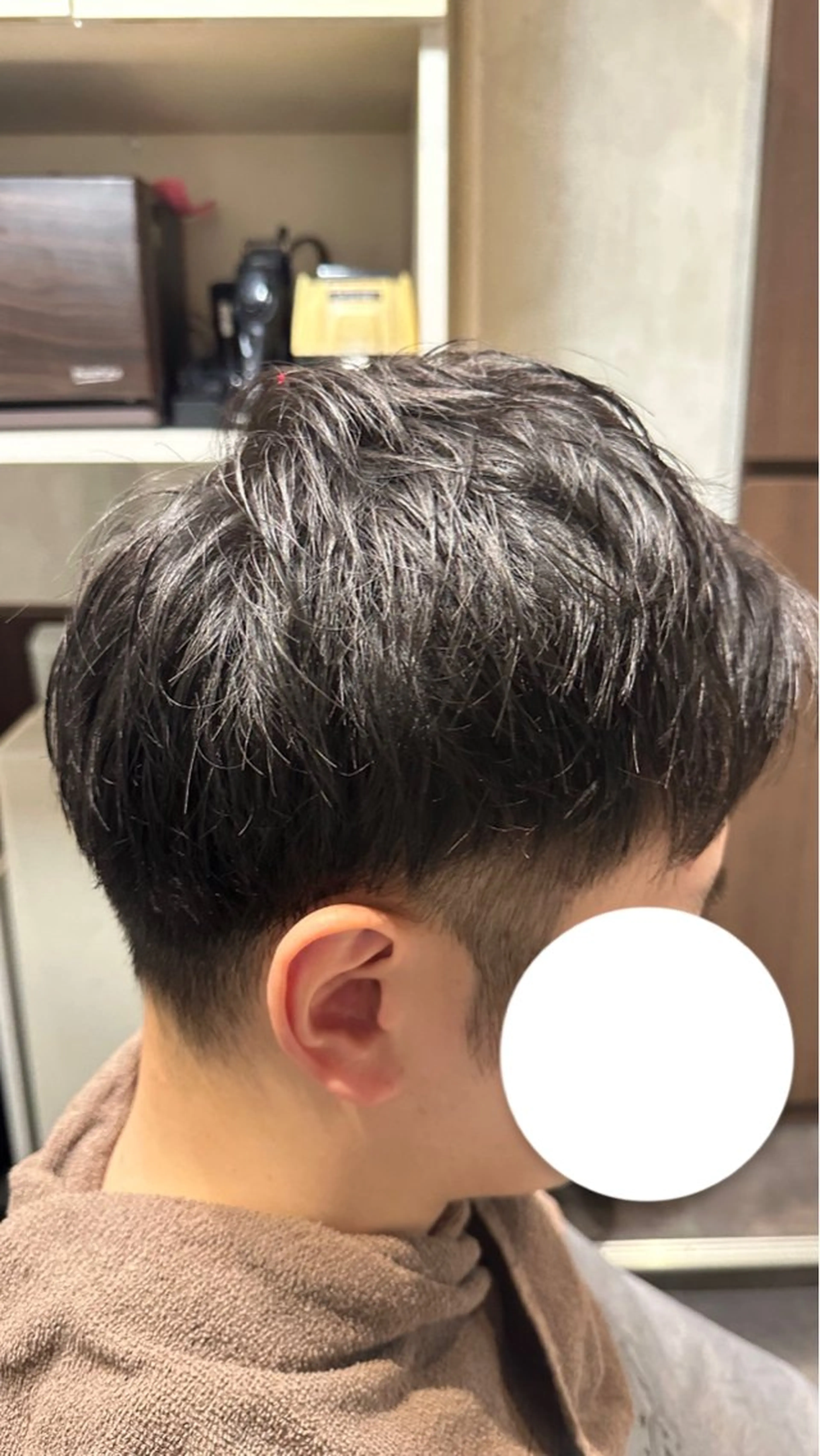 ミディアム レイヤーカット カット 和田 圭尉のヘアスタイル