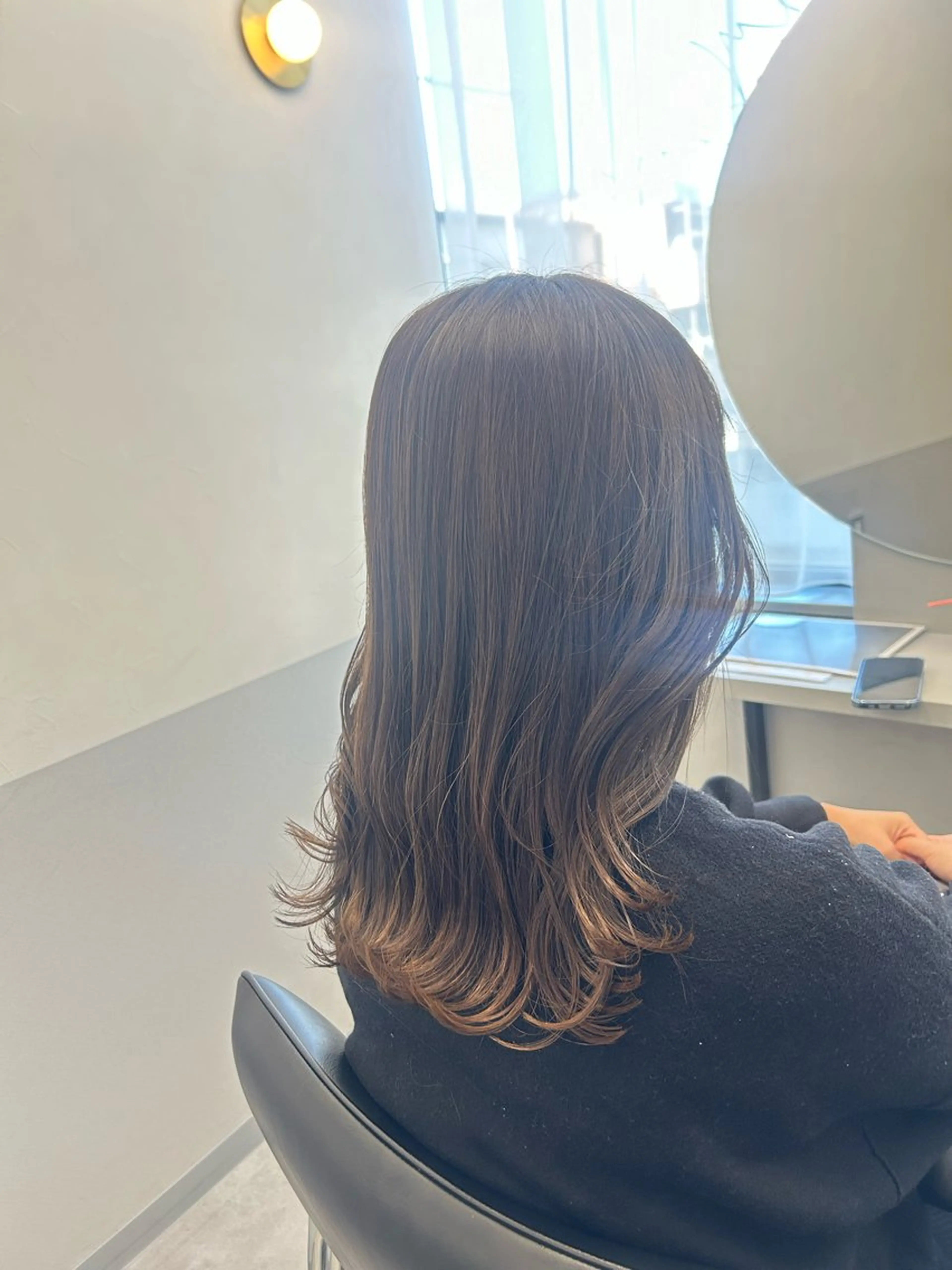 セミロング くびれヘア クリスマス カット ヘアカラー トリートメント 🌷MIREA🌷 LUANA 難波店のヘアスタイル