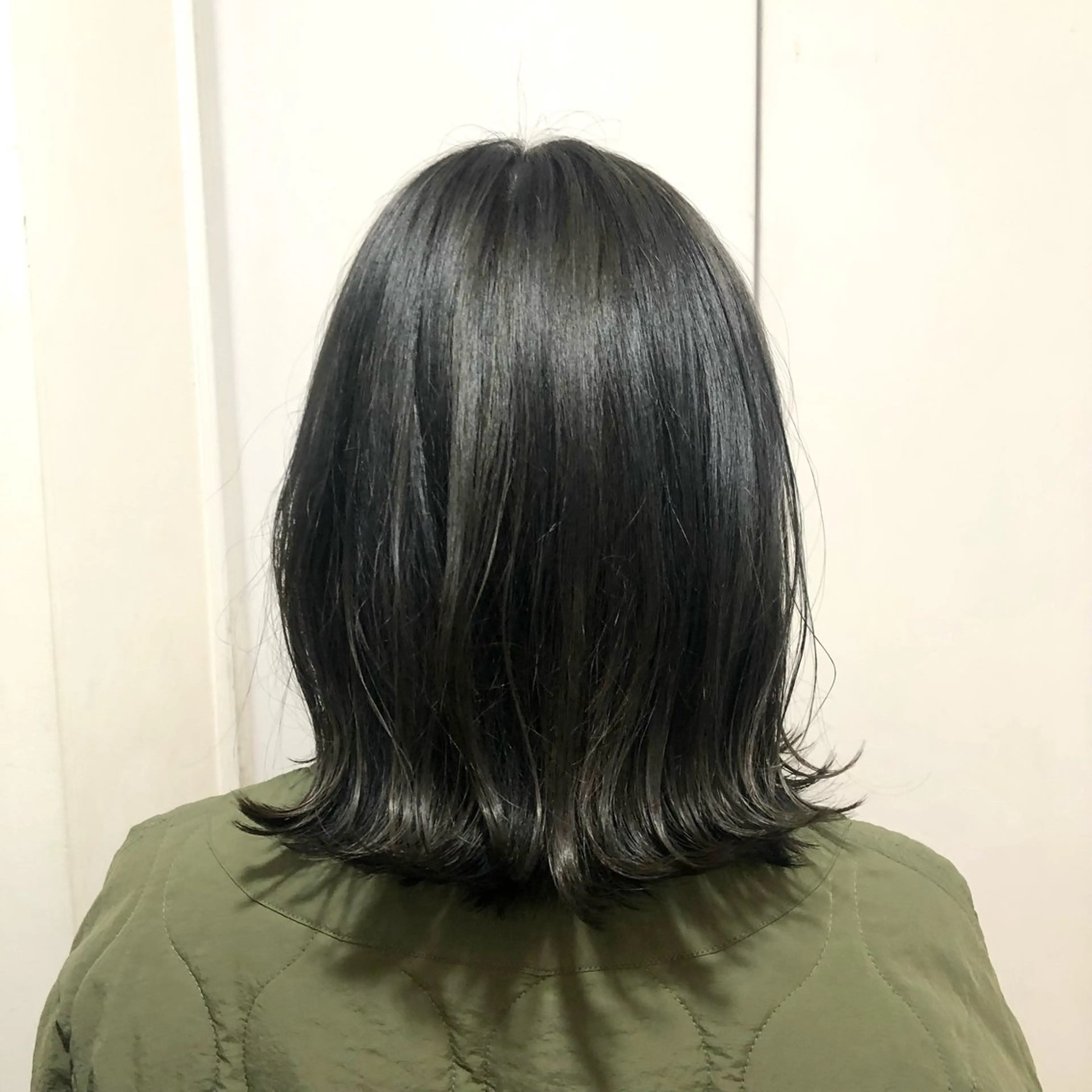 ミディアム ヘアカラー トリートメント 高津 千慧のヘアスタイル