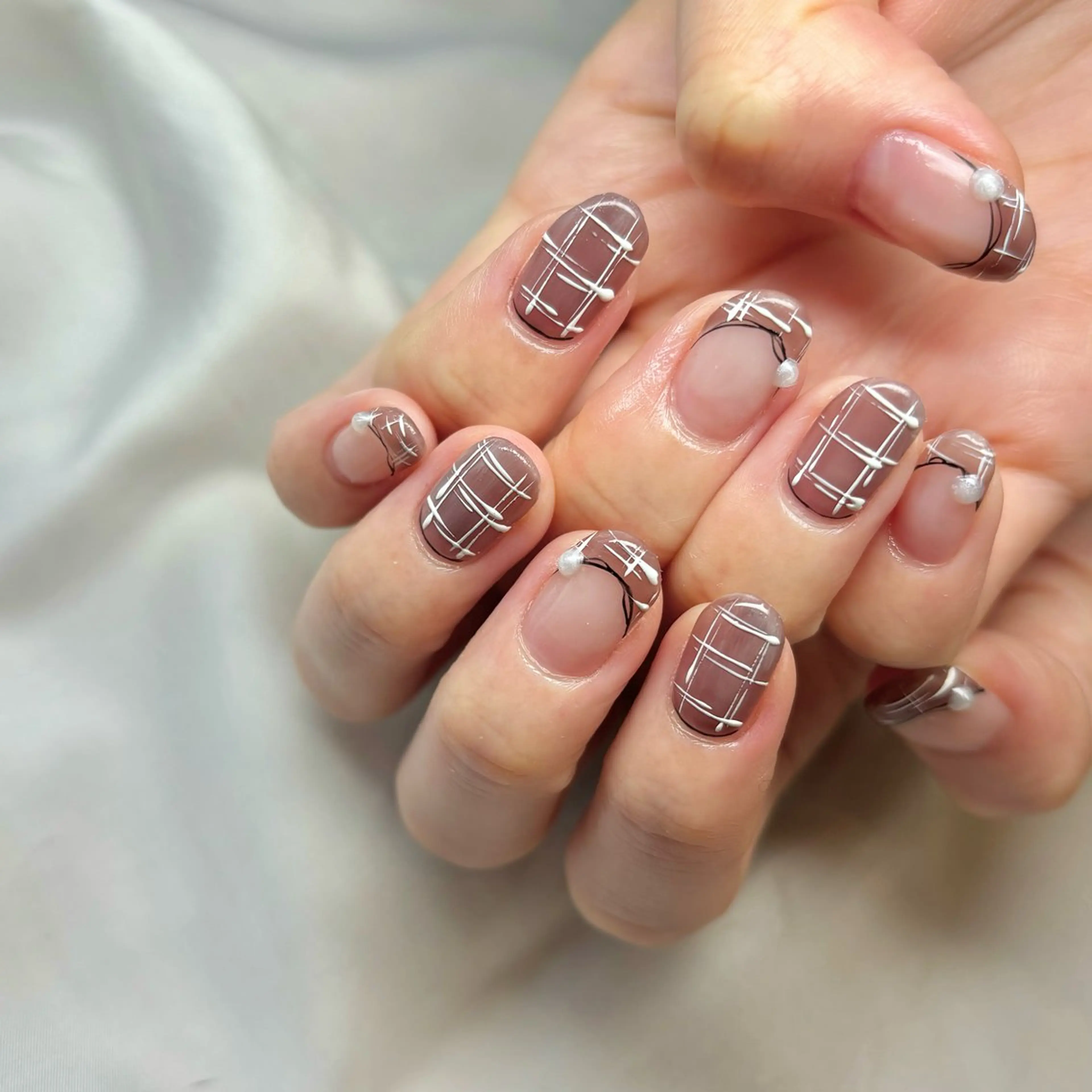 ネイル フレンチネイル ハンドネイル ハンドケア nail&eye Aoのマツエク・マツパデザイン