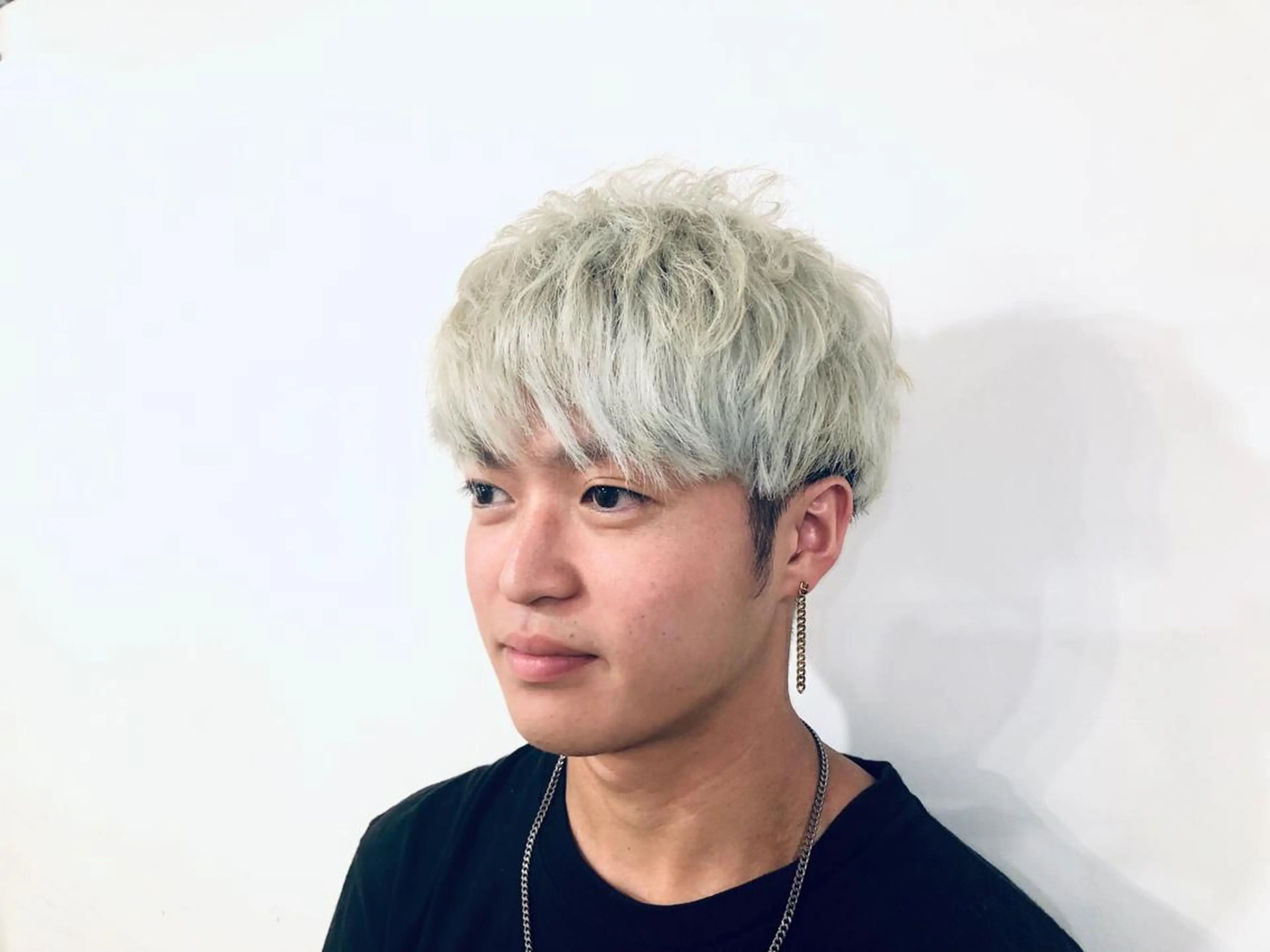 ショート カラー 近野 浩隆のヘアスタイル