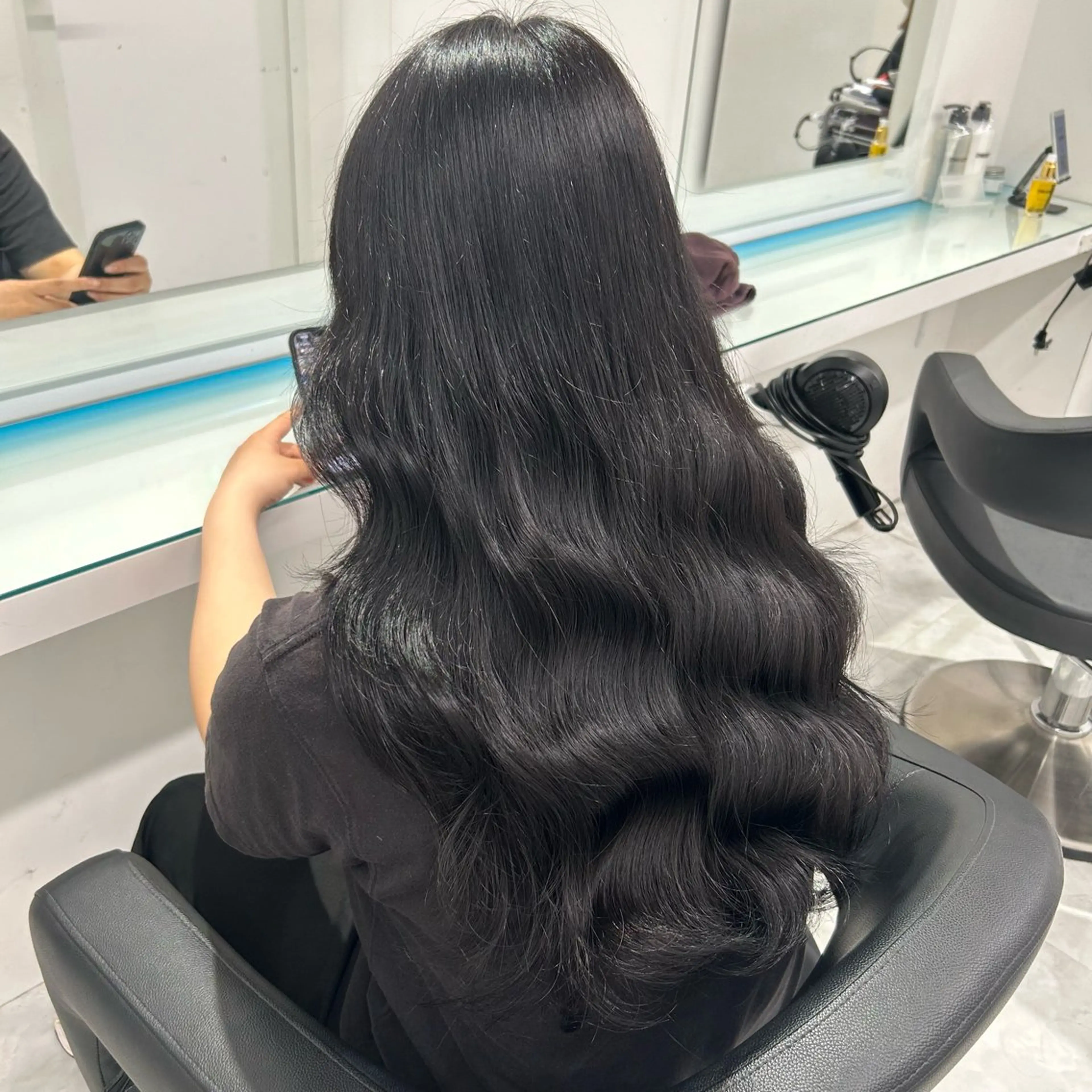 セミロング ヘアカラー トリートメント 🤍大人っぽ韓国暗髪 🤍Asuka🤍のヘアスタイル