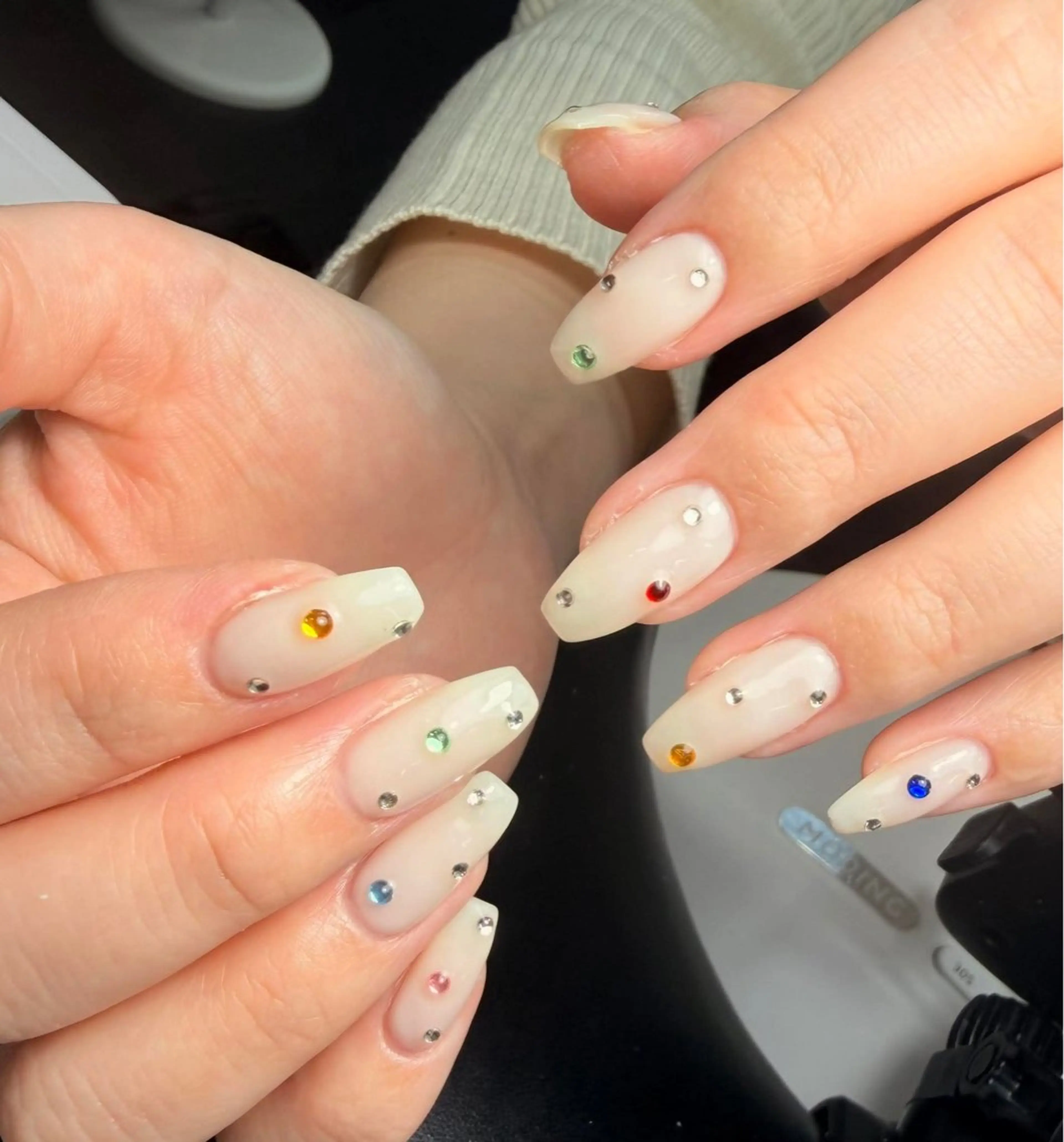 ネイル ハンドネイル Tini ANA.CHUOのネイルデザイン