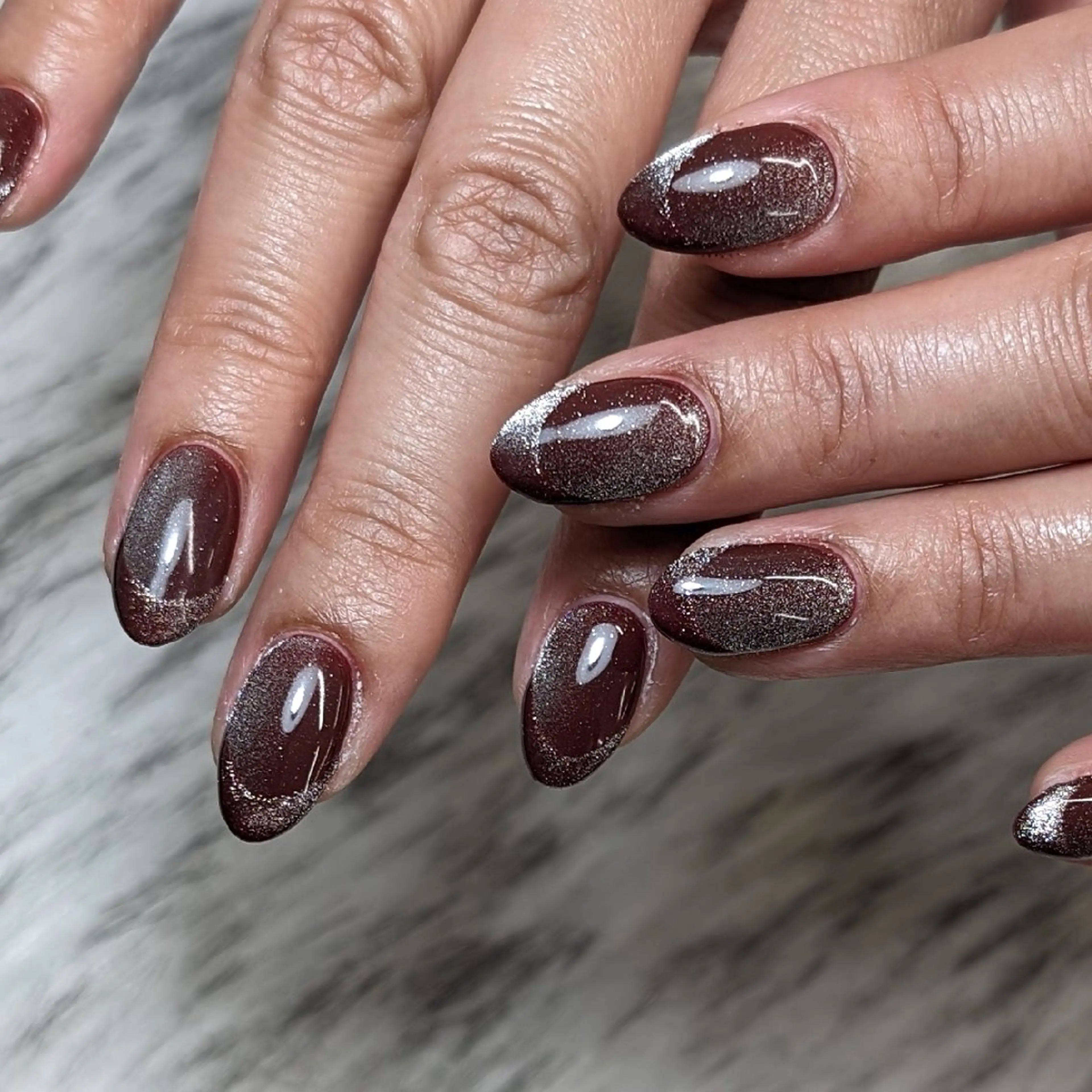 ネイル ハンドネイル RUNWAY 　　の眉毛・アイブロウイメージ