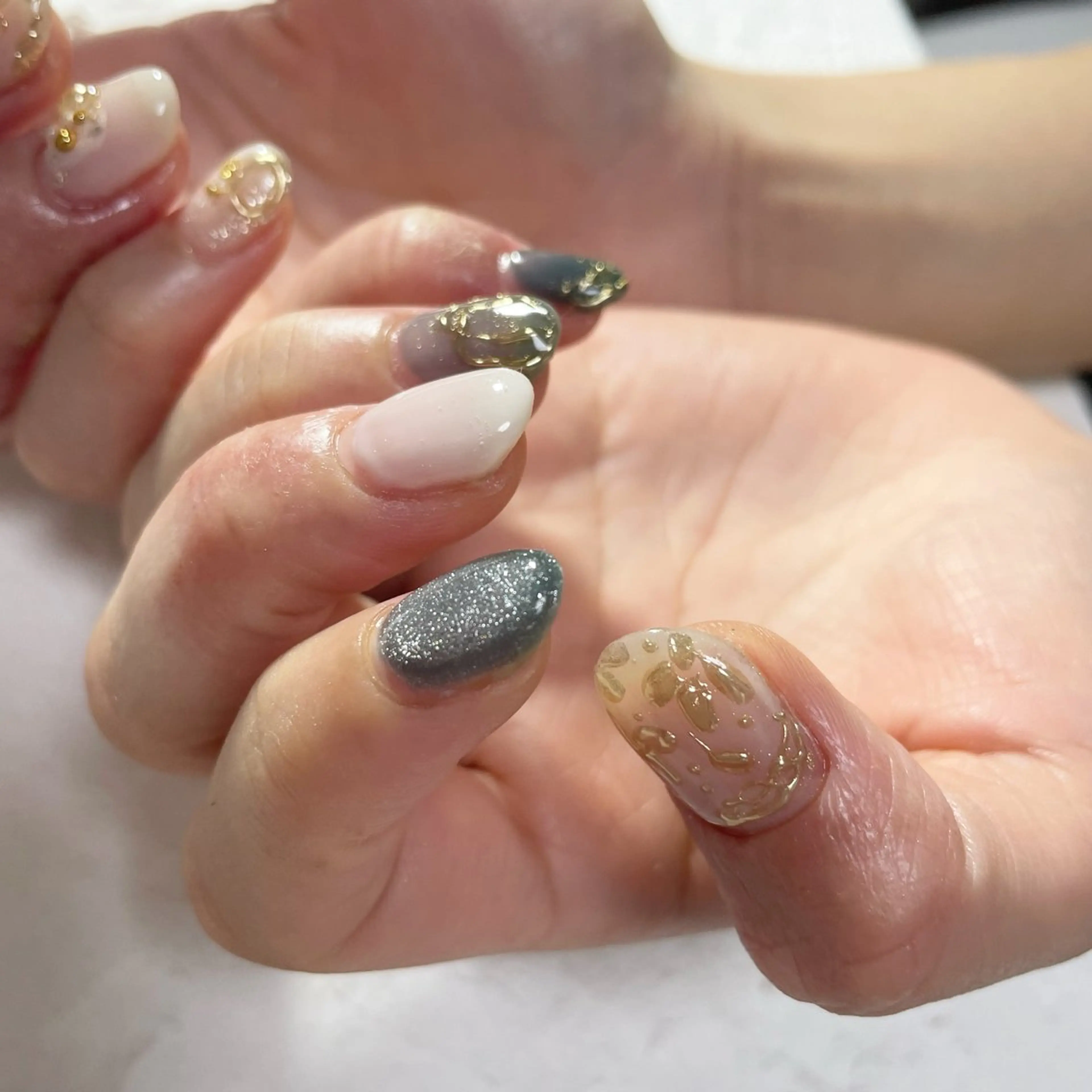 ネイル nail.gorin所属・吉村 優子のネイルデザイン