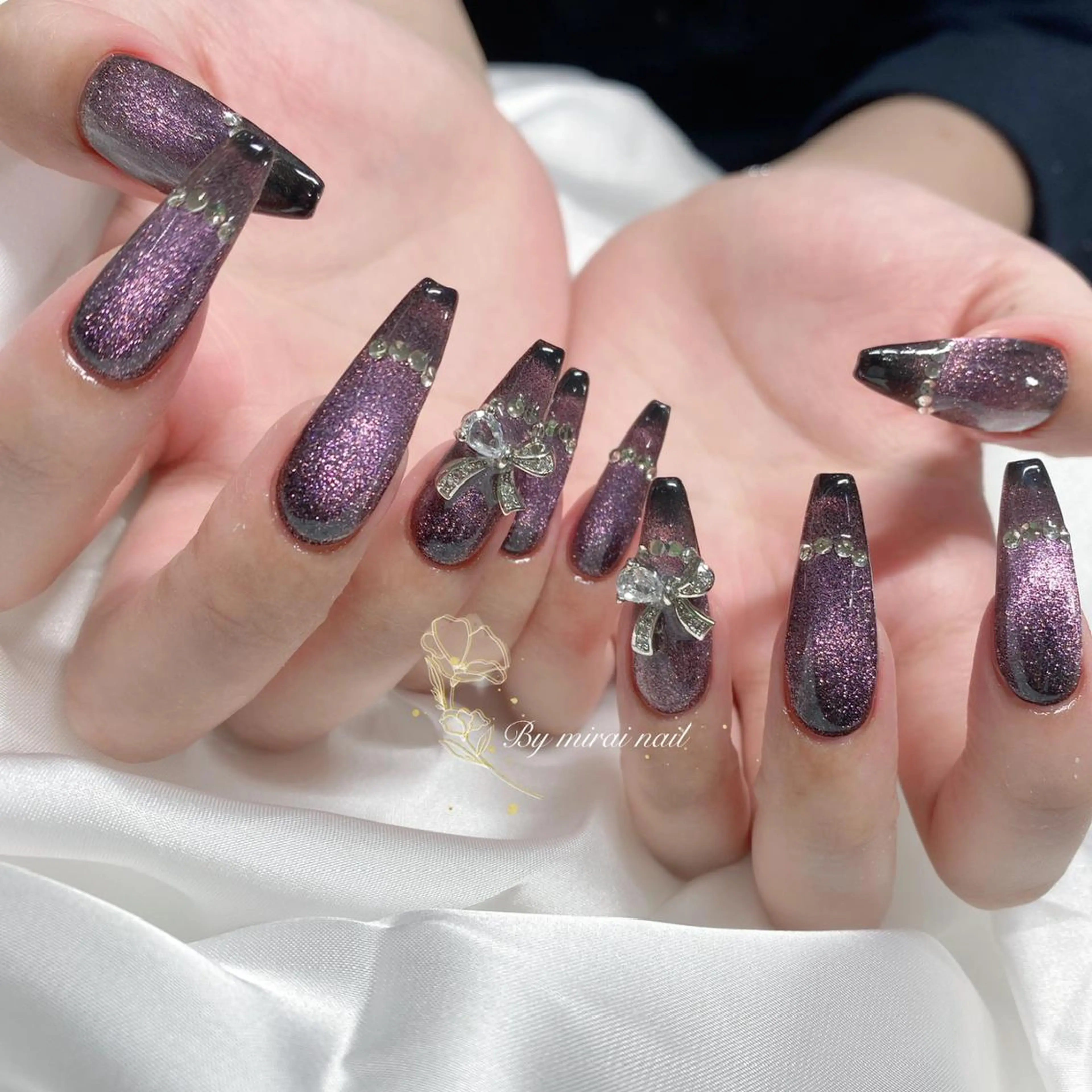 ネイル ネイルサロン 9Carats神田のネイルデザイン