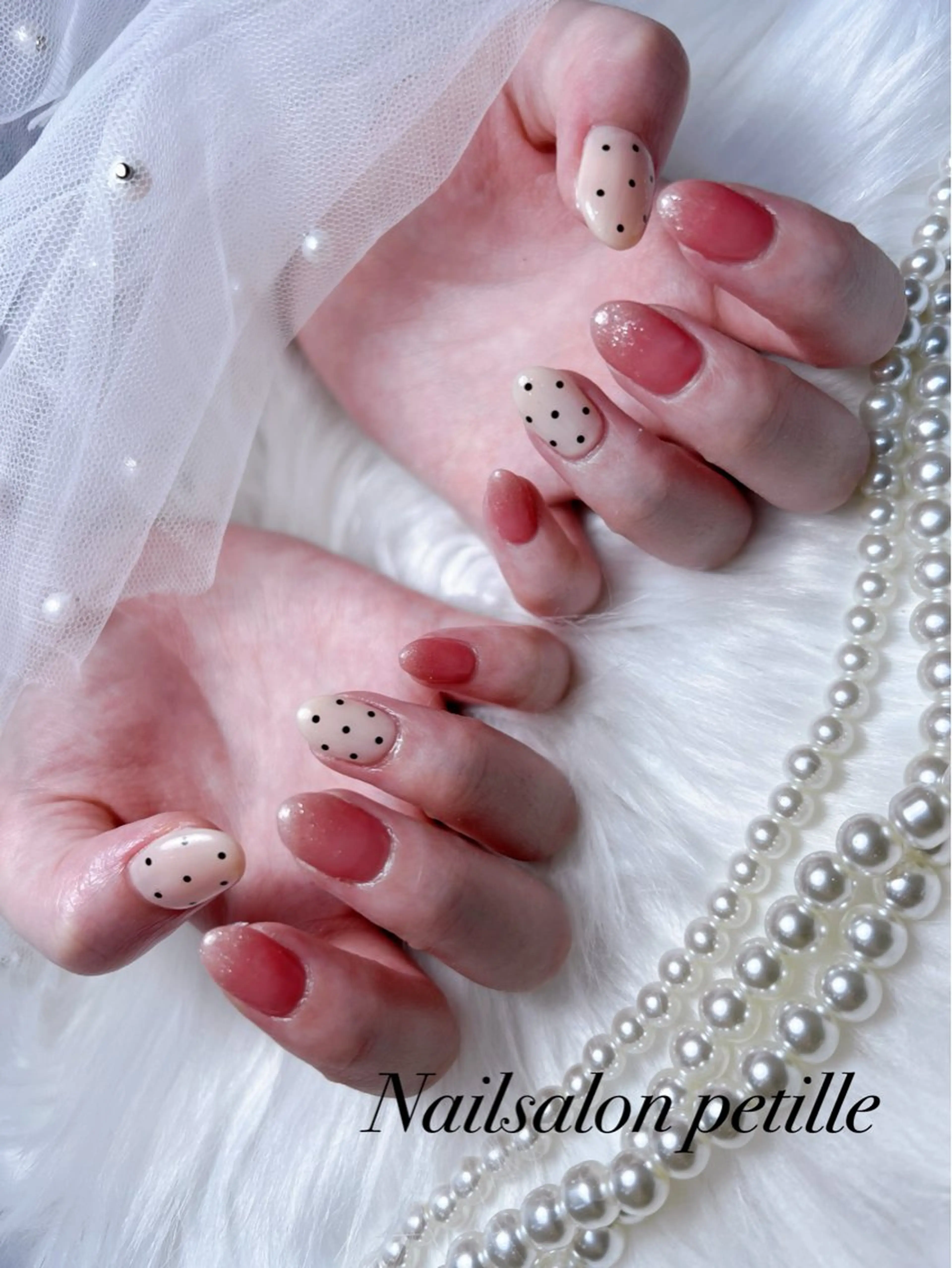 ネイル Nailsalon petille所属・Ｈ azのネイルデザイン