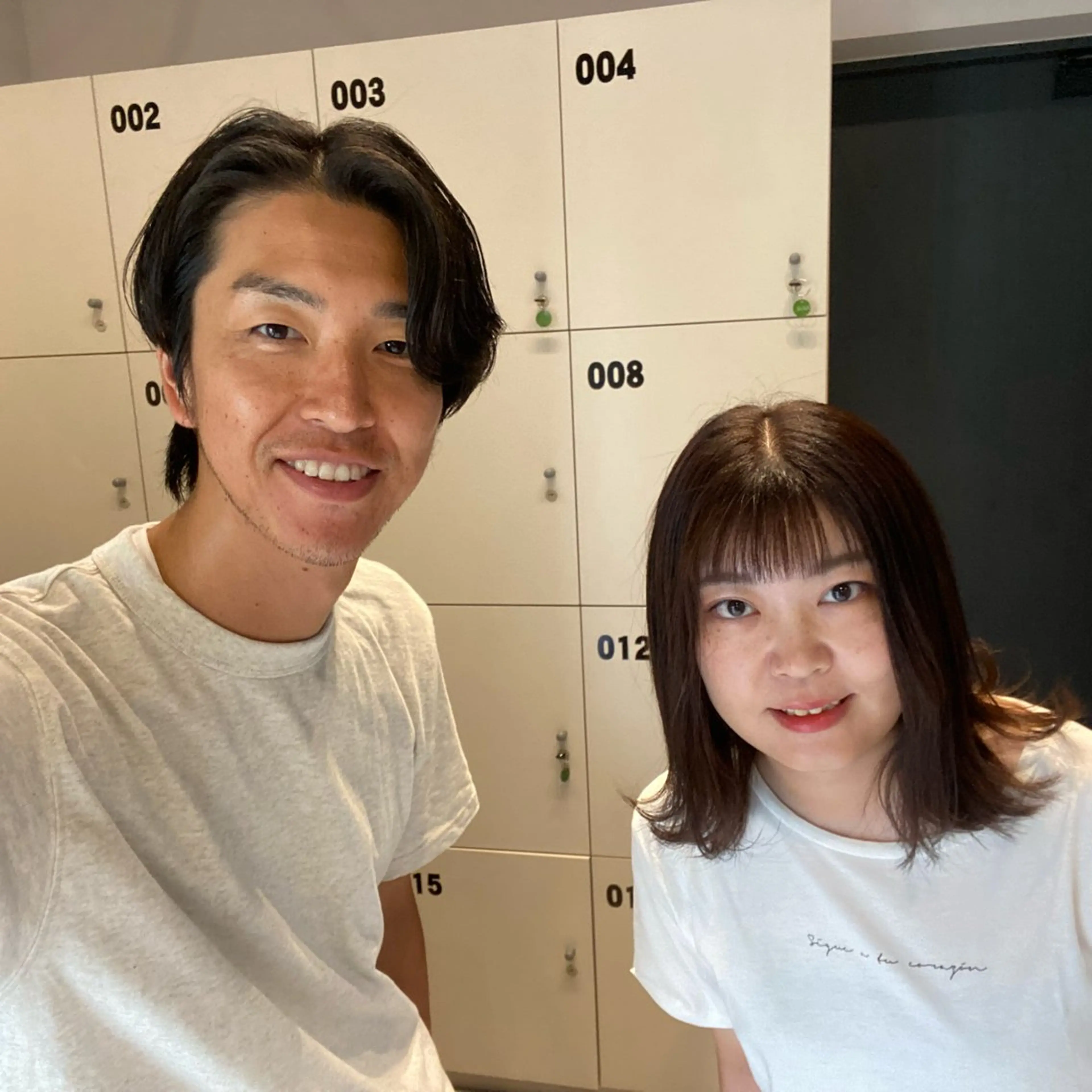 ミディアム ミディアムパーマ ハイライト 髪質改善 レイヤーカット カット ヘアカラー トリートメント また会いたくなる 美容師【KENTA】のヘアスタイル