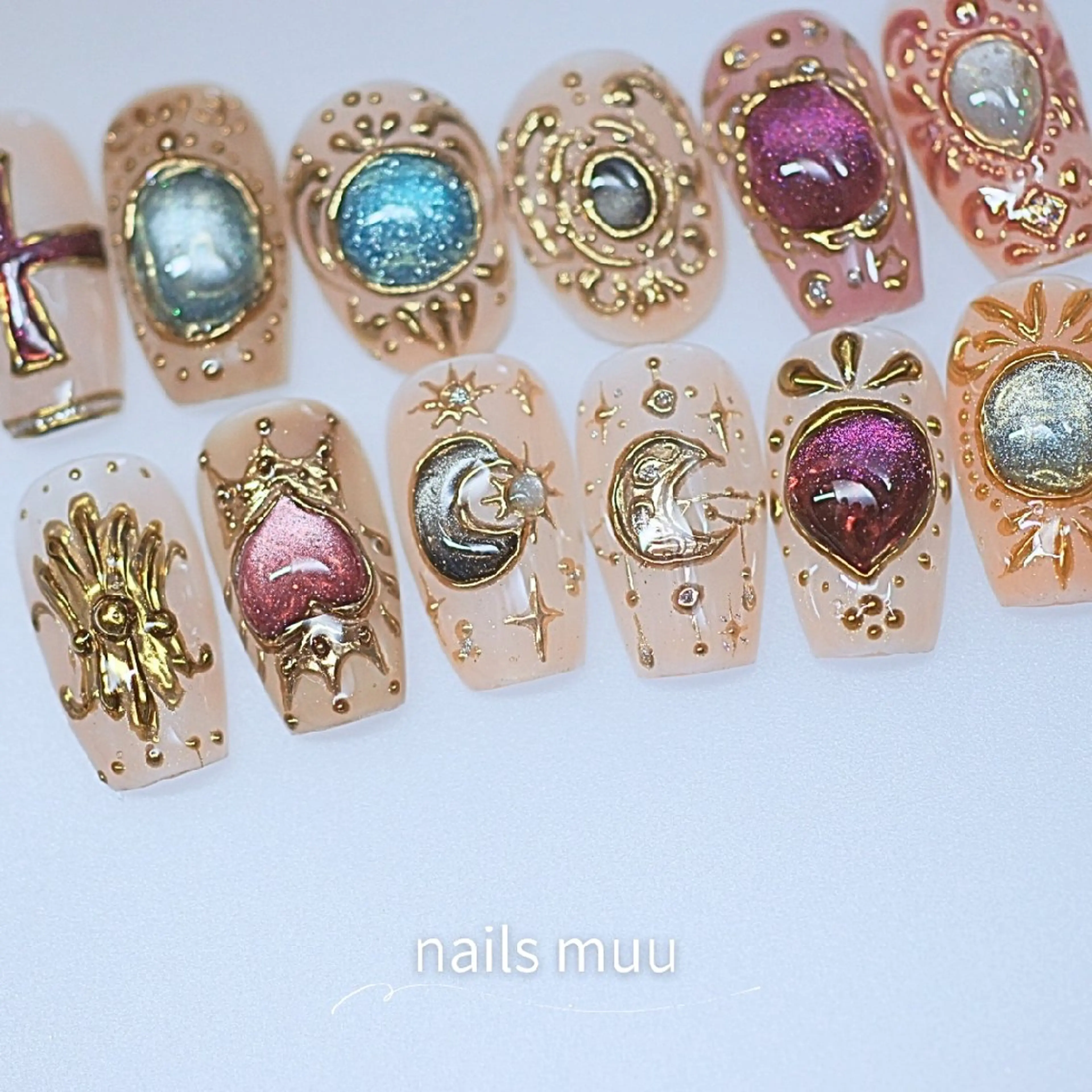 ネイル アートネイル キラキラネイル マグネットネイル ハンドネイル nails muu まゆのネイルデザイン