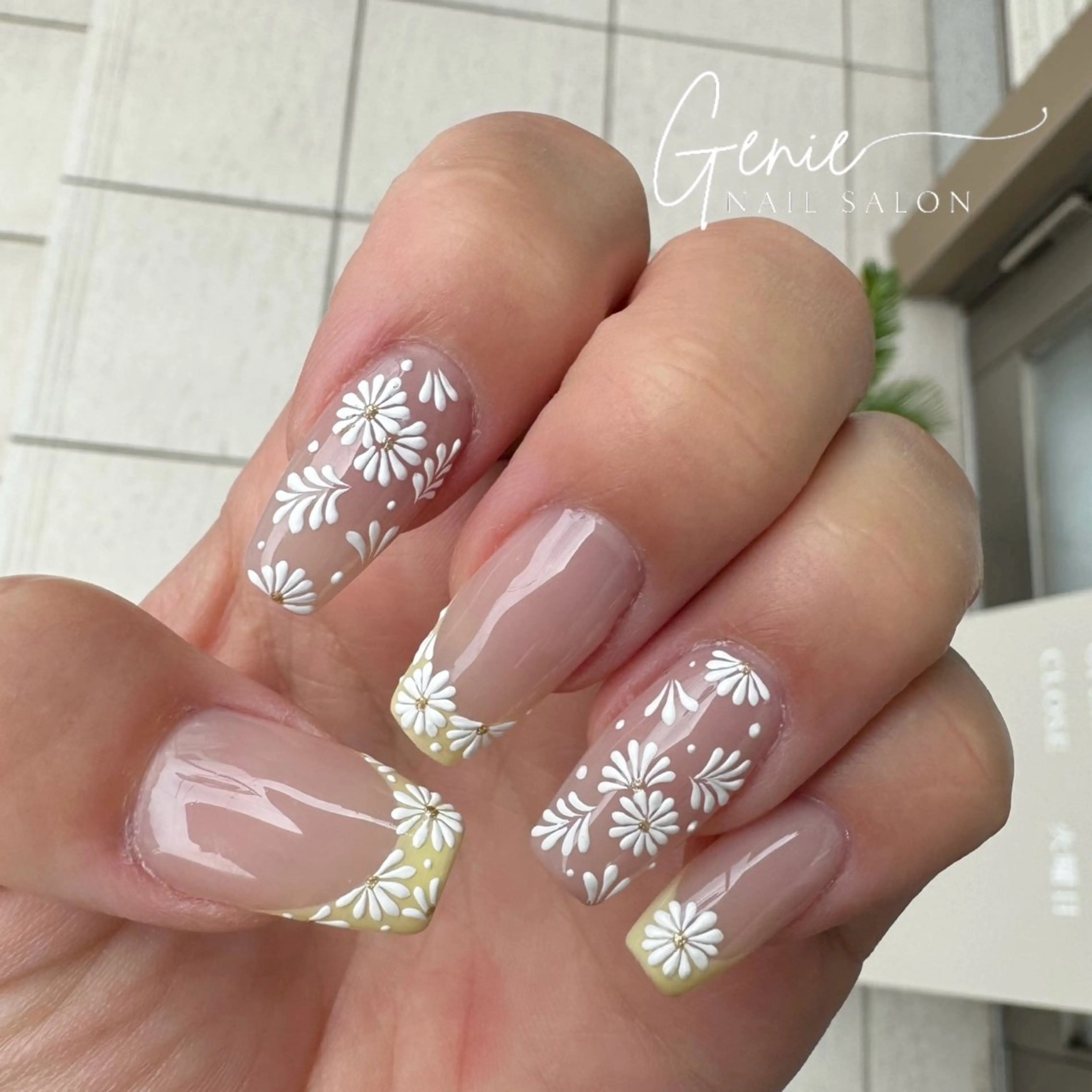 ネイル ニュアンスネイル ワンホンネイル ハンドネイル Nail salon Genie所属・Nail salon Genieのネイルデザイン