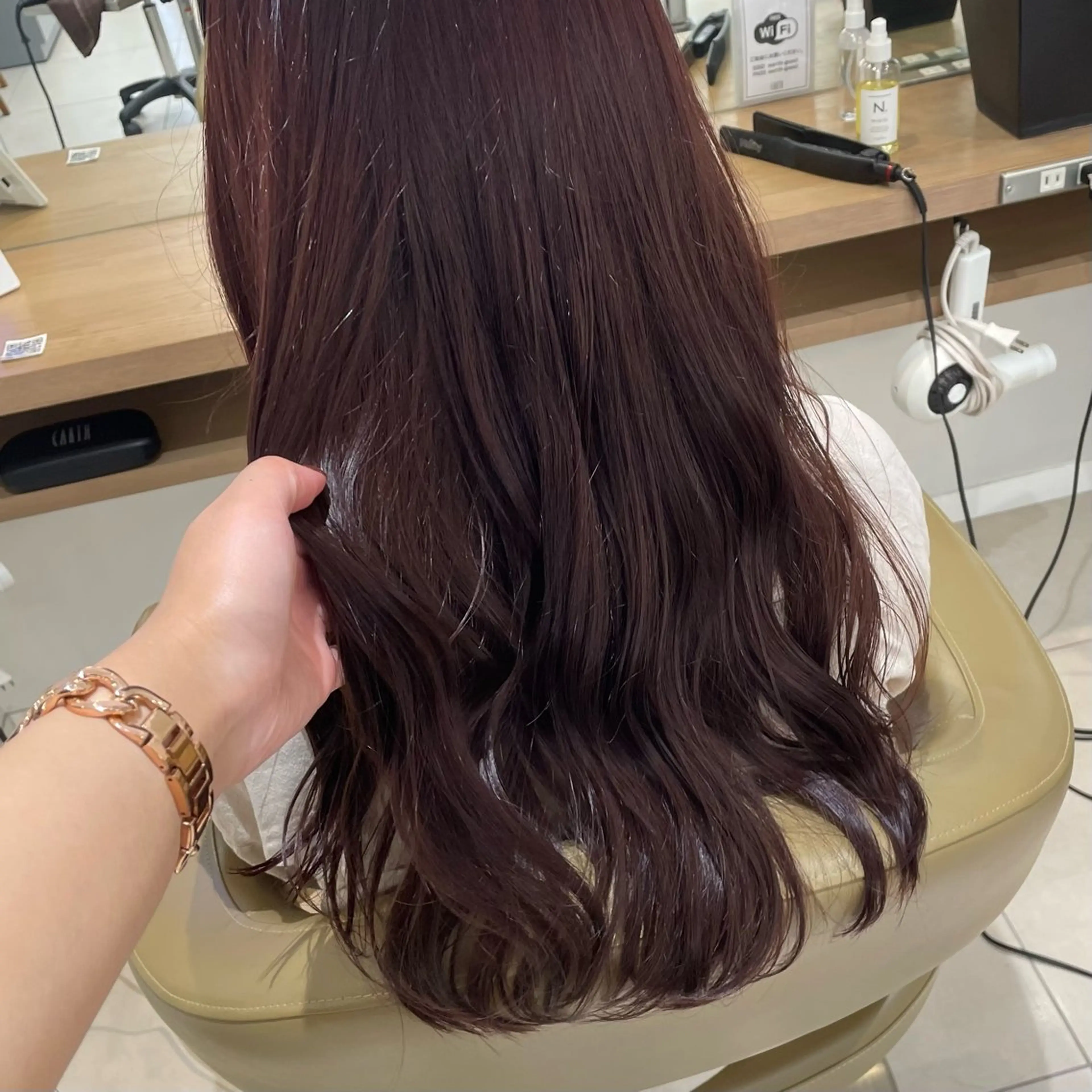 ロング カラー ヘアアレンジ earth吉祥寺店所属・吉祥寺/koume/ カラー/レイヤーのヘアスタイル