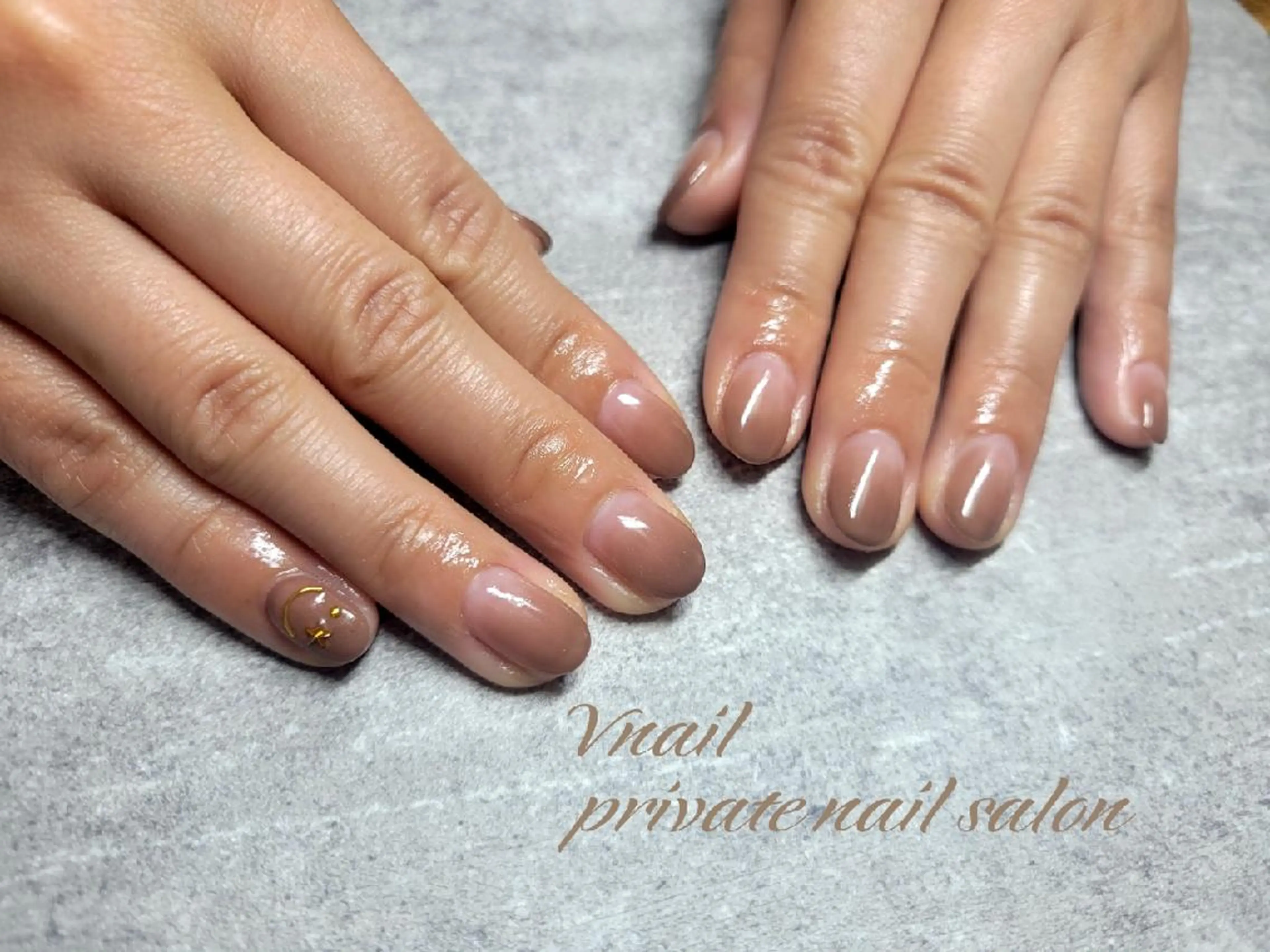 ネイル V. nailのネイルデザイン