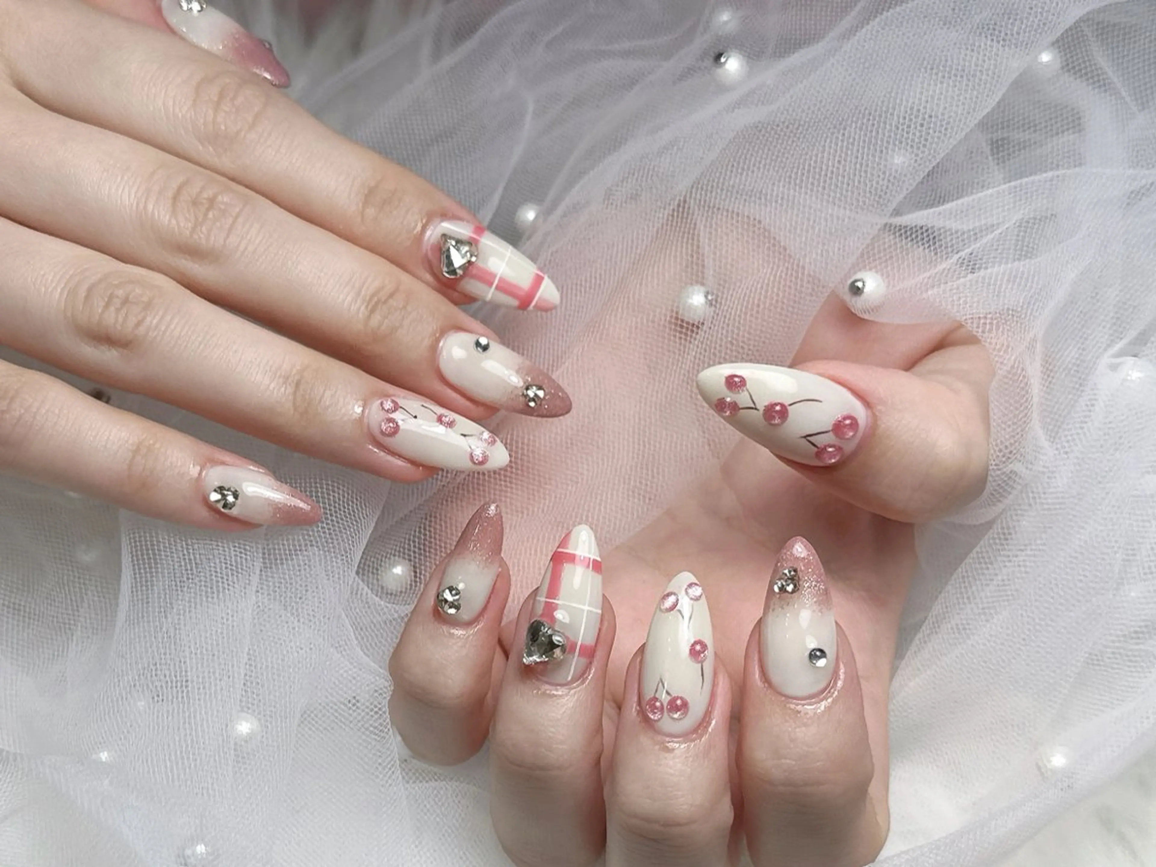 ネイル ハンドネイル 【Eclat ｴｸﾗ】nail＆beauty所属・Eclat〔ｴｸﾗ〕 MOEKA𝜗𝜚*のネイルデザイン