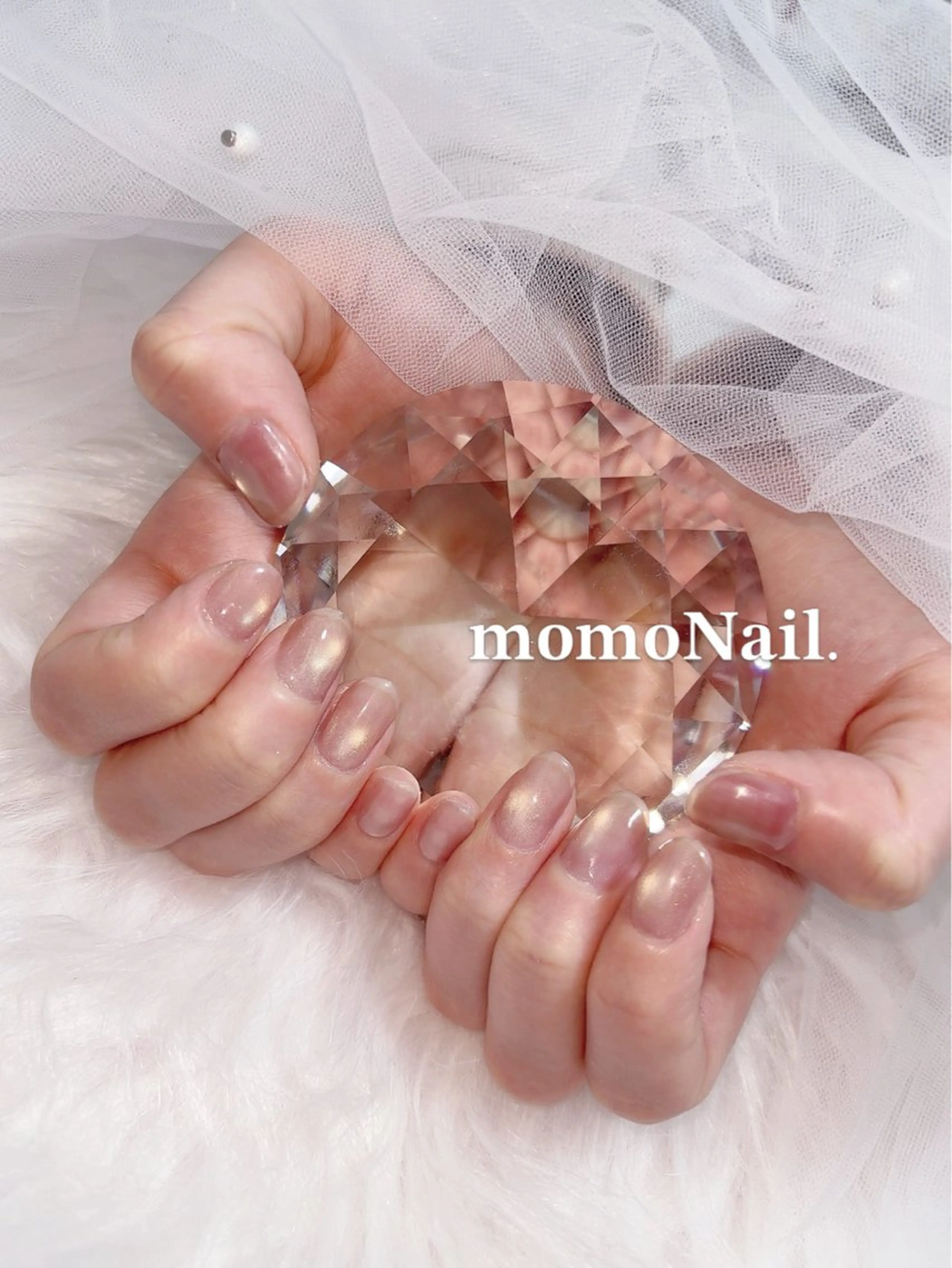 ネイル ゴールド 氷ネイル・うるうるネイル ショートネイル ハンドネイル 三郷市戸ヶ崎🎀 momoNail店長のネイルデザイン