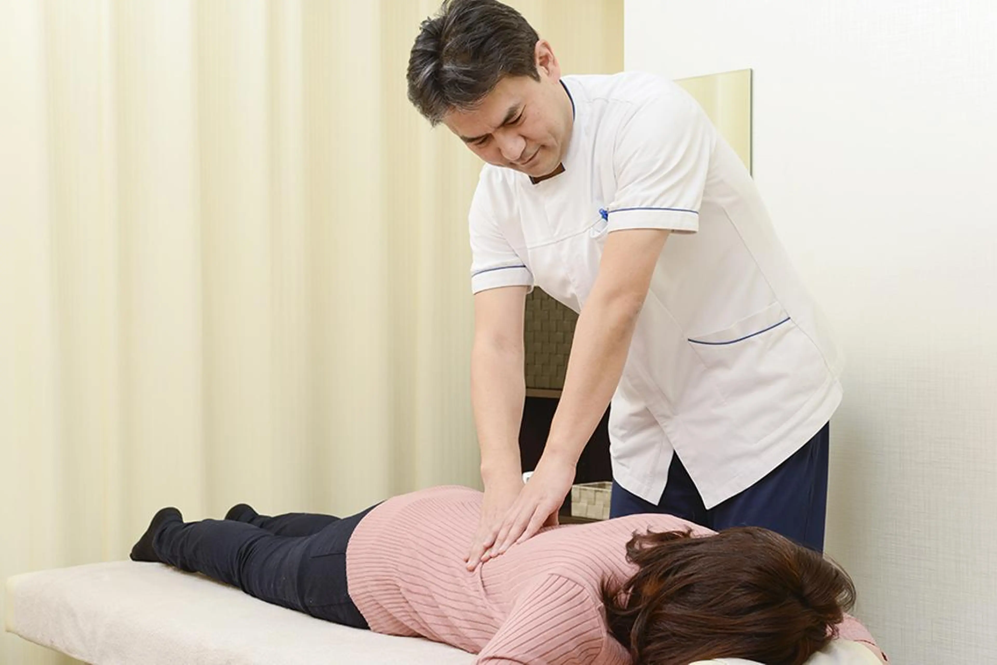 【新規の方限定】【腰痛改善コース】起床時の痛み　じっと座っていると痛む　そんな方におすすめ　通常8800円→3500円の写真