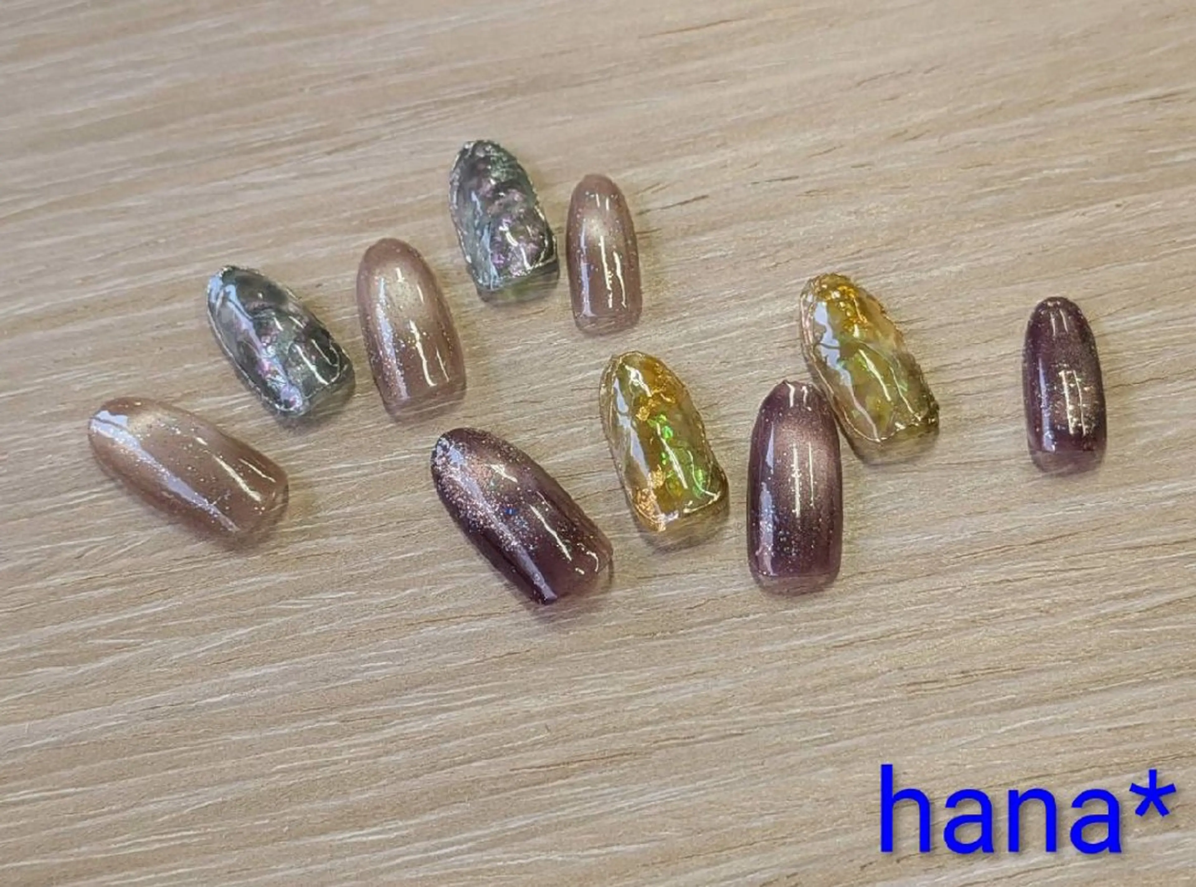 ネイル フラッシュネイル ラメ(グリッター) マグネットネイル ニュアンスネイル バニーラッシュ Nail. HANAのネイルデザイン