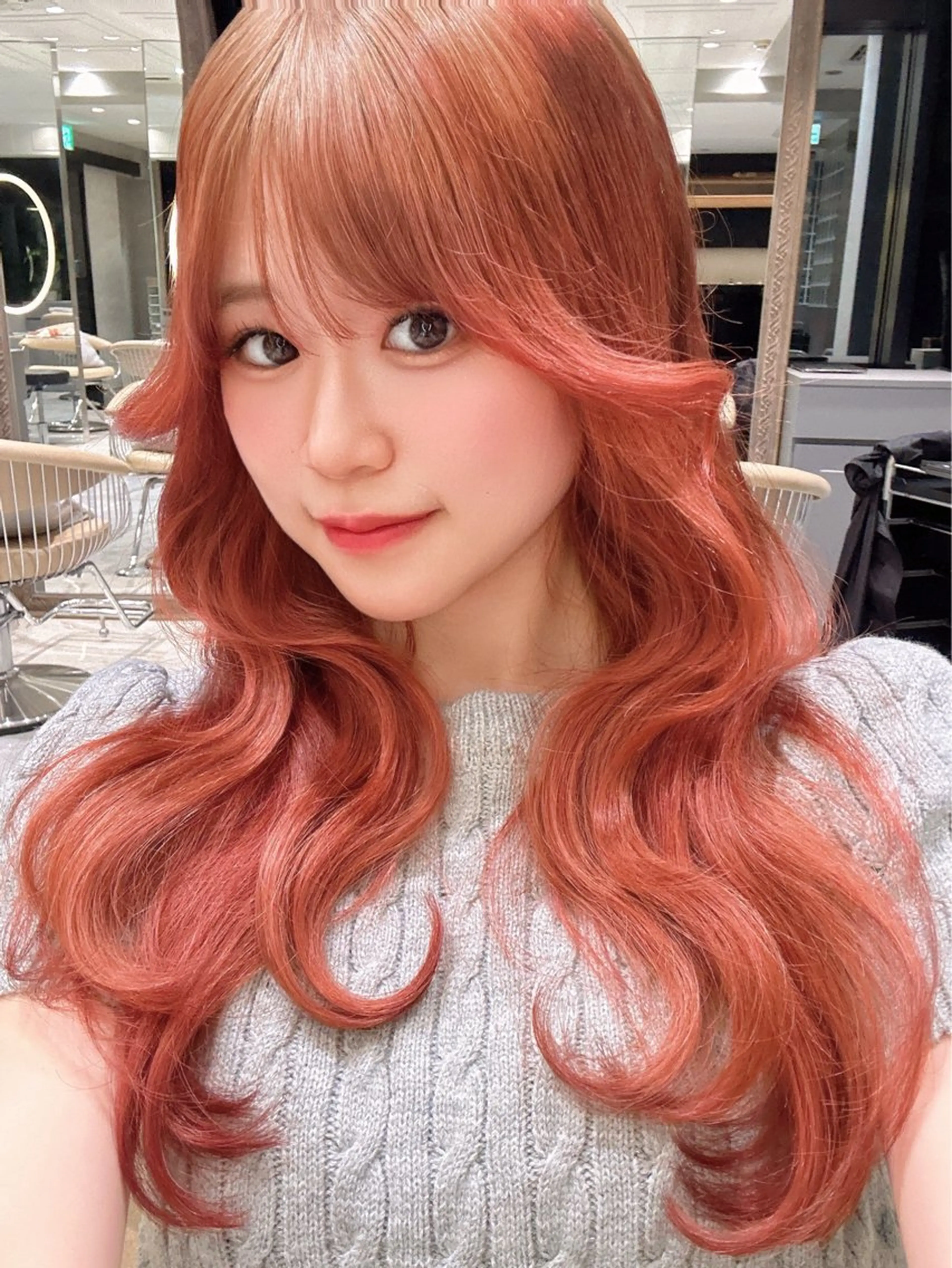 セミロング アッシュ ハイライト 韓国風ヘア 韓国カット/透明感 カラー/NANAMIのヘアスタイル