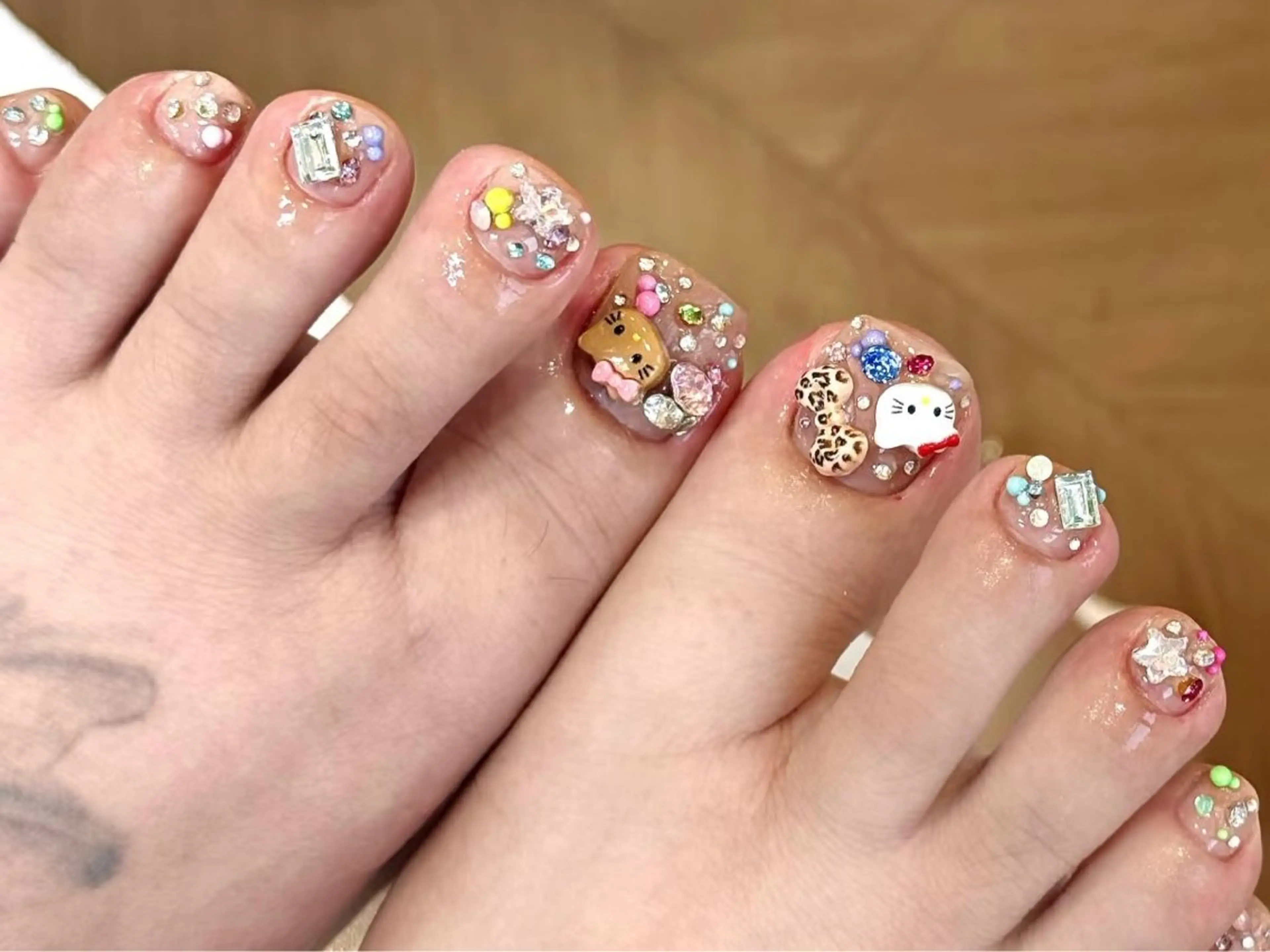 ネイル フットネイル ネイルサロン lotusのネイルデザイン