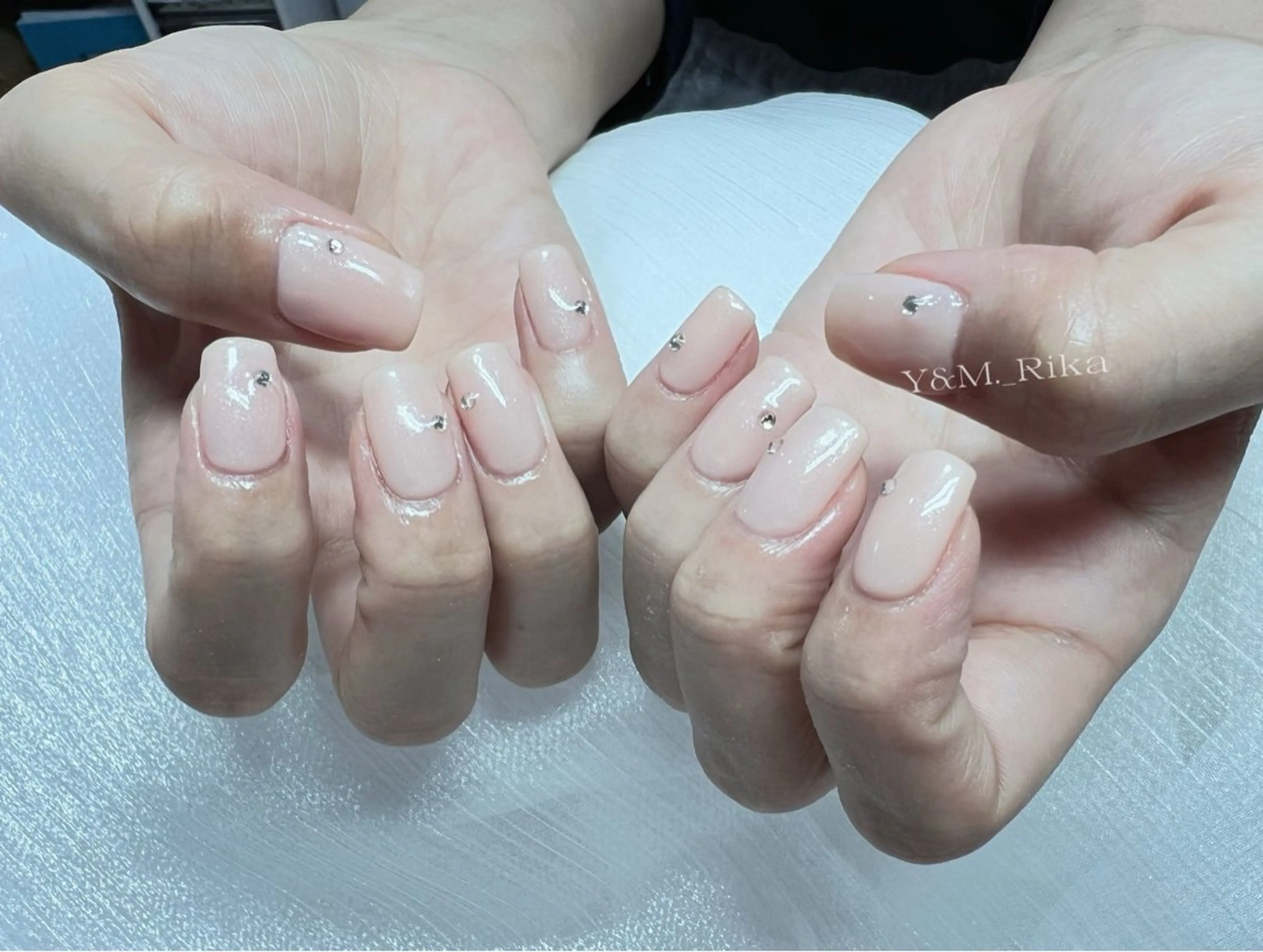 ネイル ハンドネイル Kaka_ パラジェル、長さだしのネイルデザイン