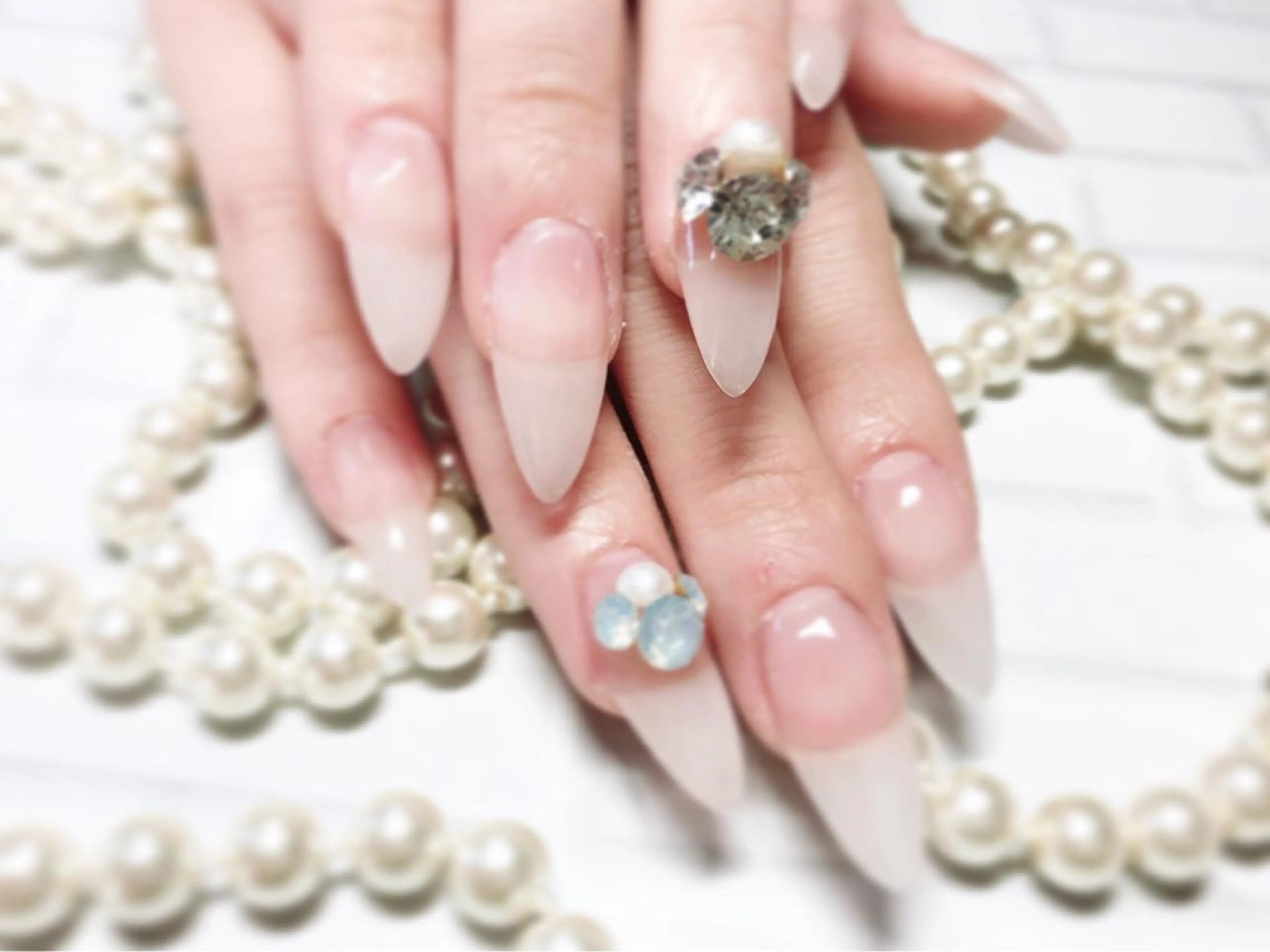 ネイル ロングネイル スカルプネイル シンプルネイル ハンドネイル ハンドケア ネイルサロン HARRYS所属・ネイル･脱毛サロン HARRYSのエステ・リラクイメージ