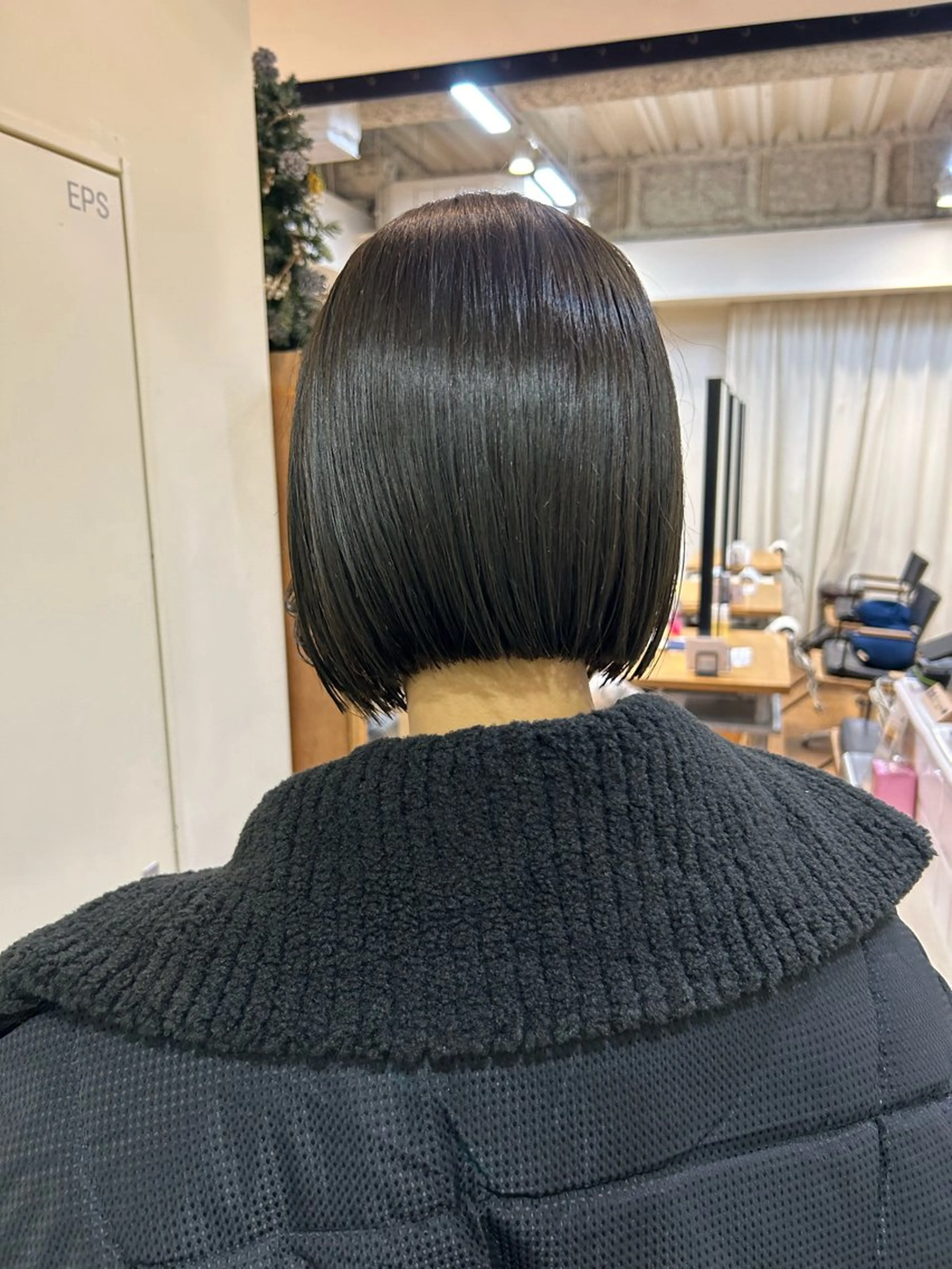 ショート カラー ボブ 、 、のヘアスタイル