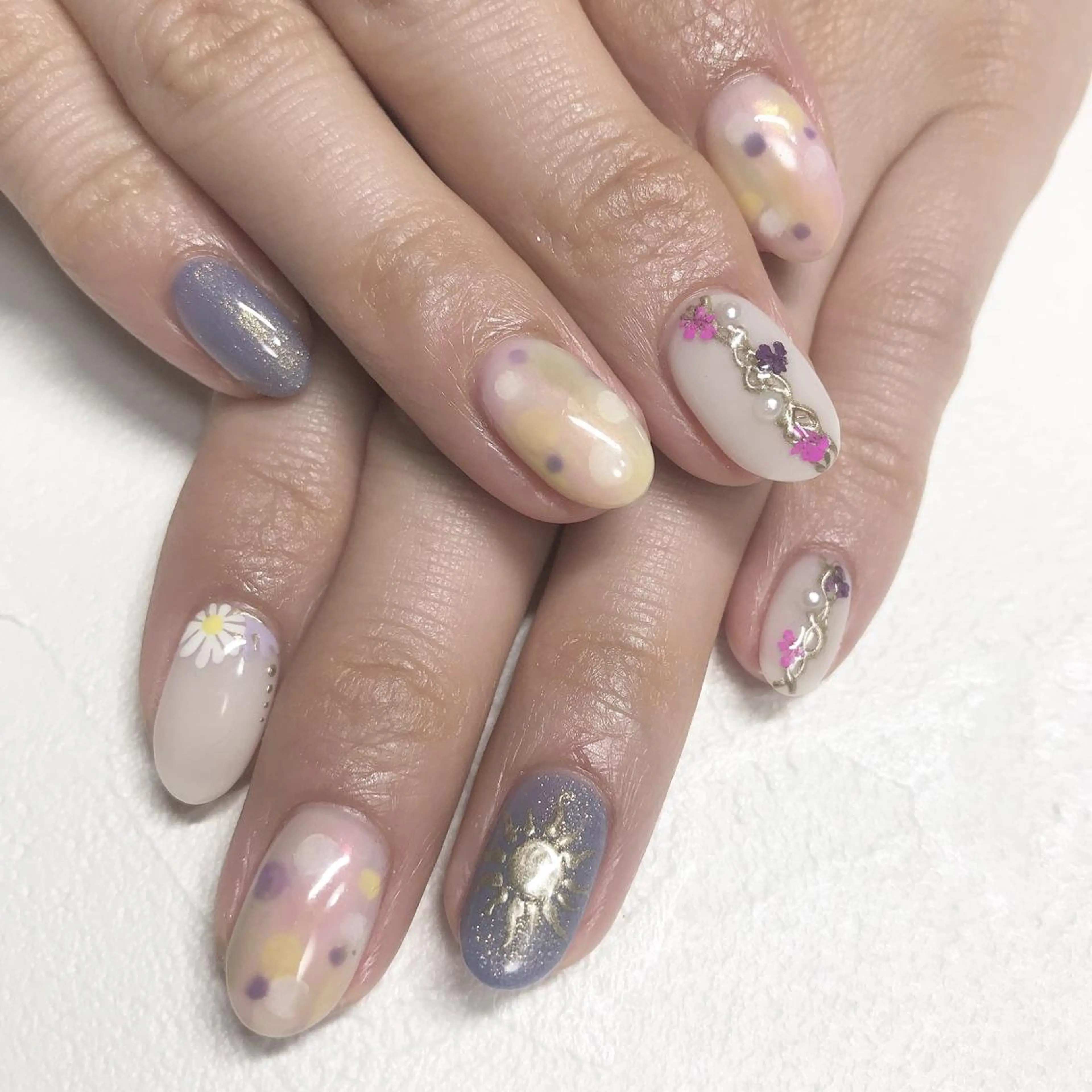 ネイル ハンドネイル Room nailのネイルデザイン