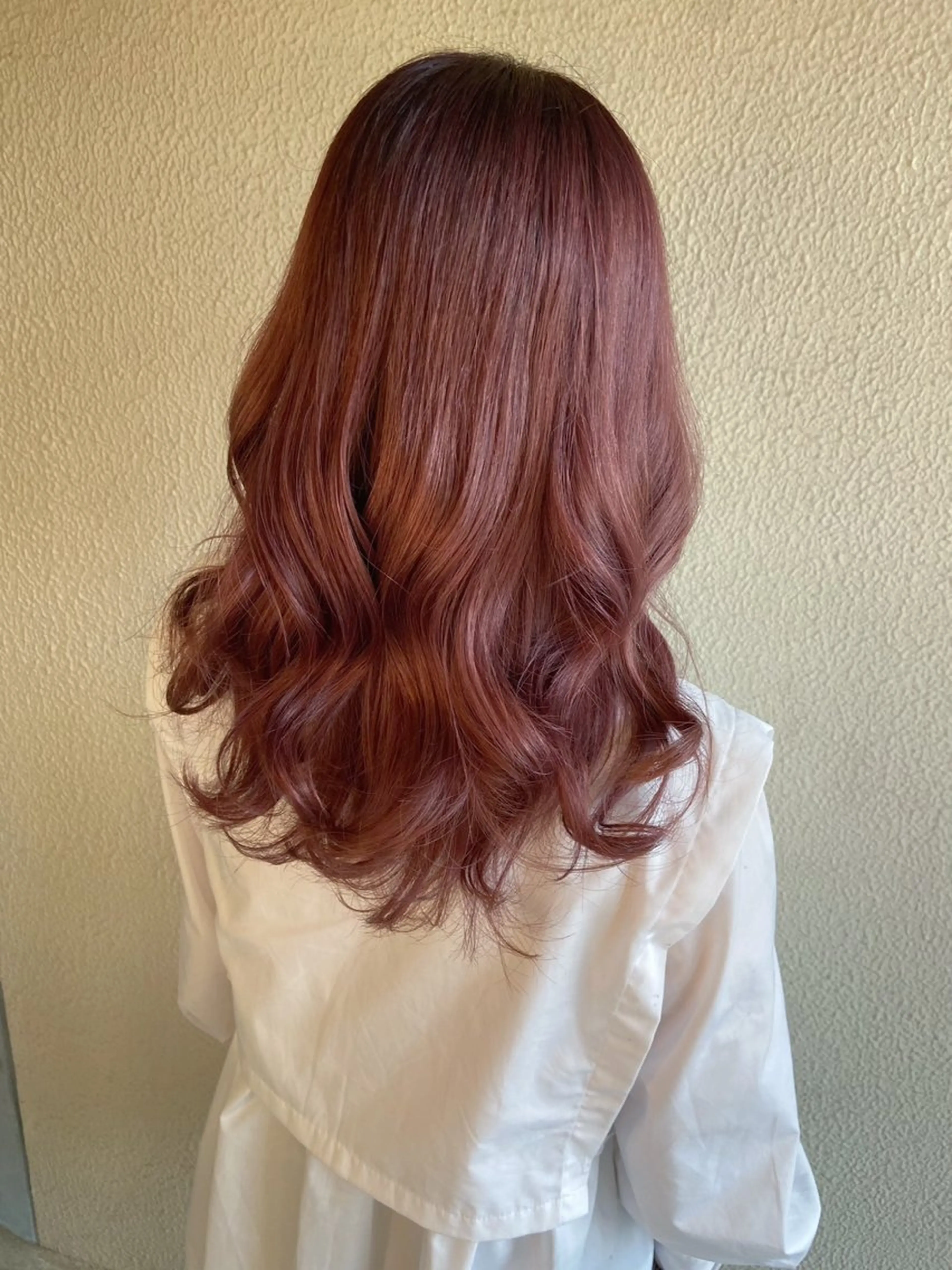 セミロング CIERA所属・トウジョウ アリサのヘアスタイル