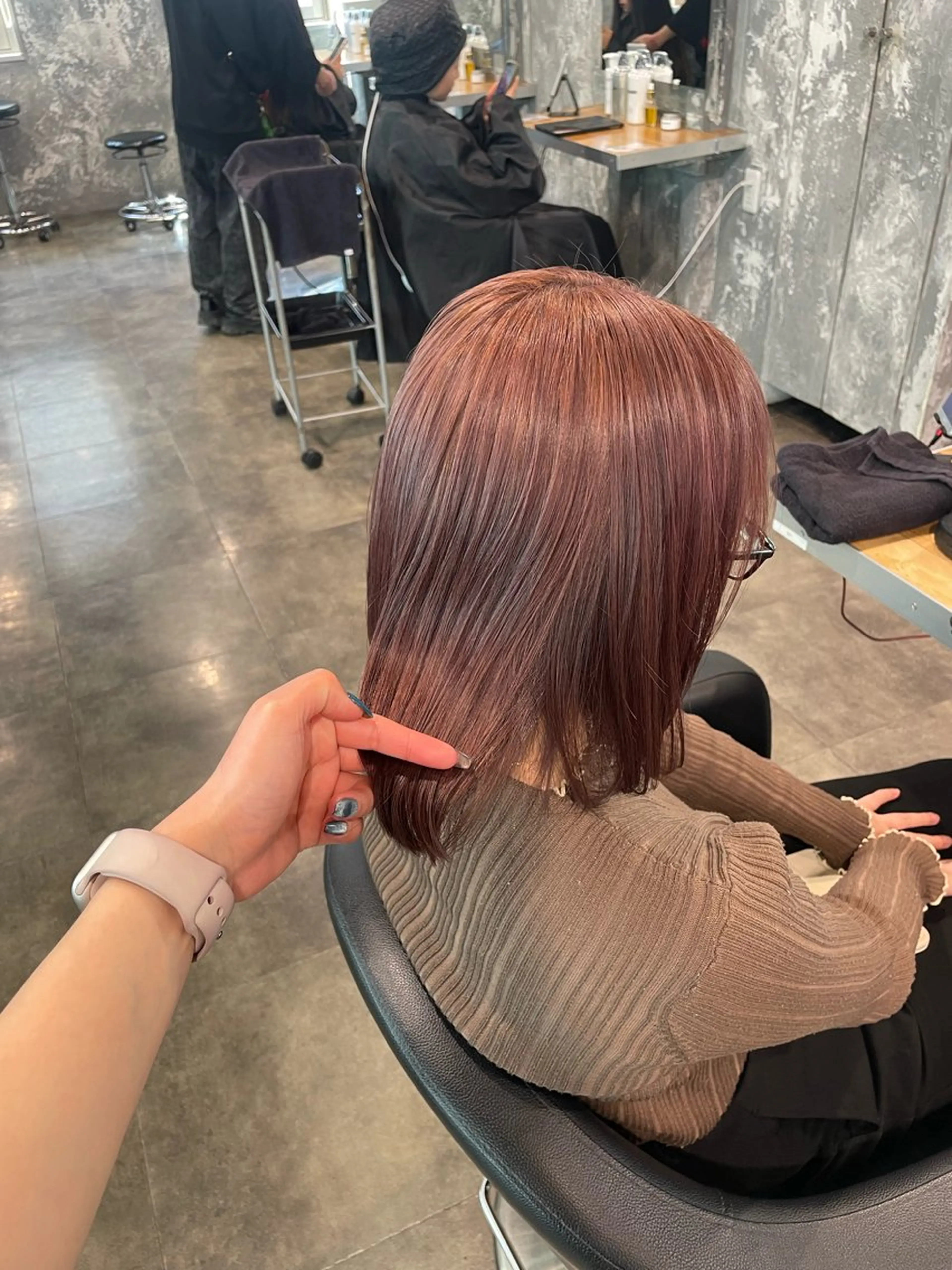 ショート ヘアカラー ハイトーン 横浜💞ミオのヘアスタイル