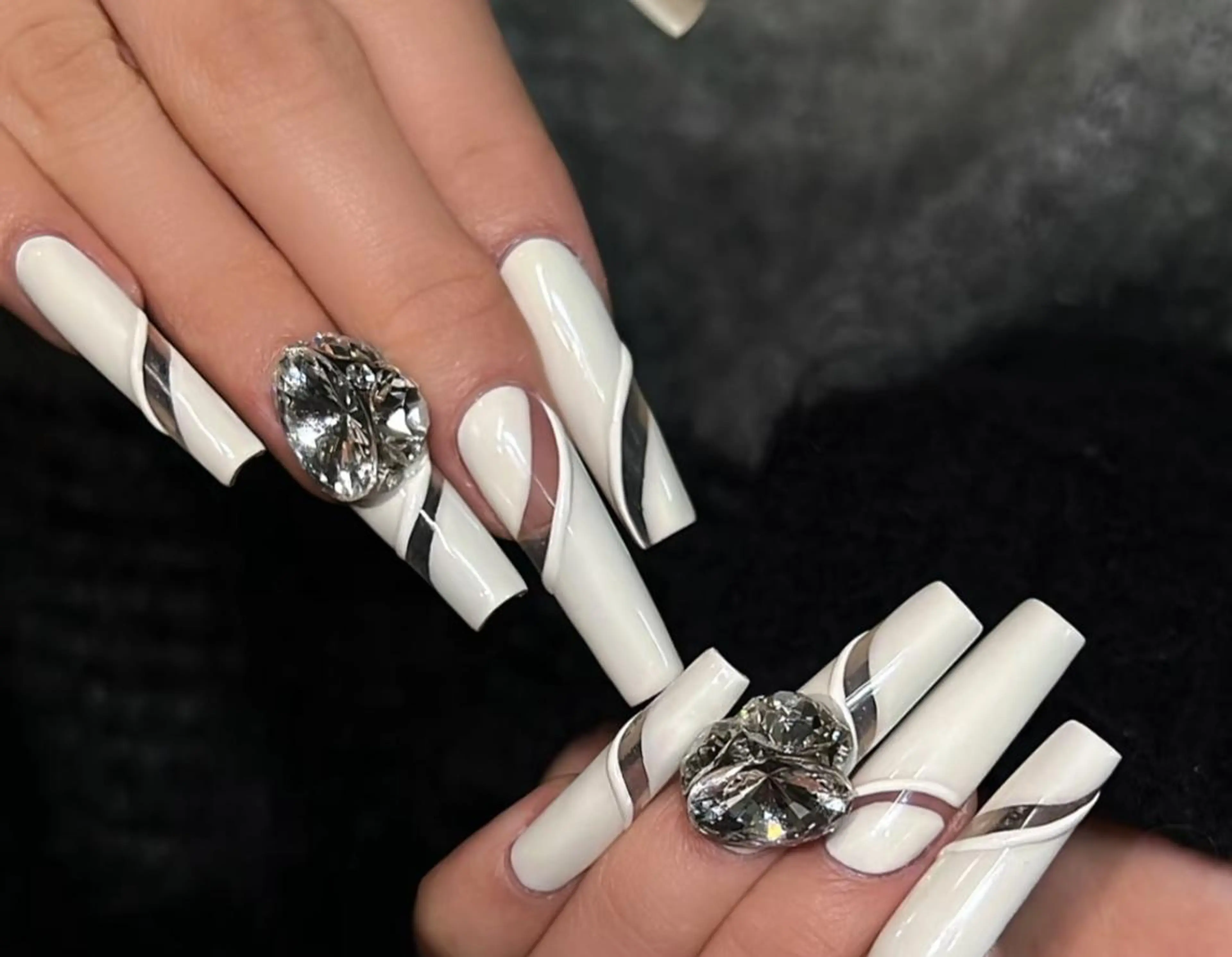 ネイル ハンドネイル ハンドケア 🍑 momo_nailのネイルデザイン