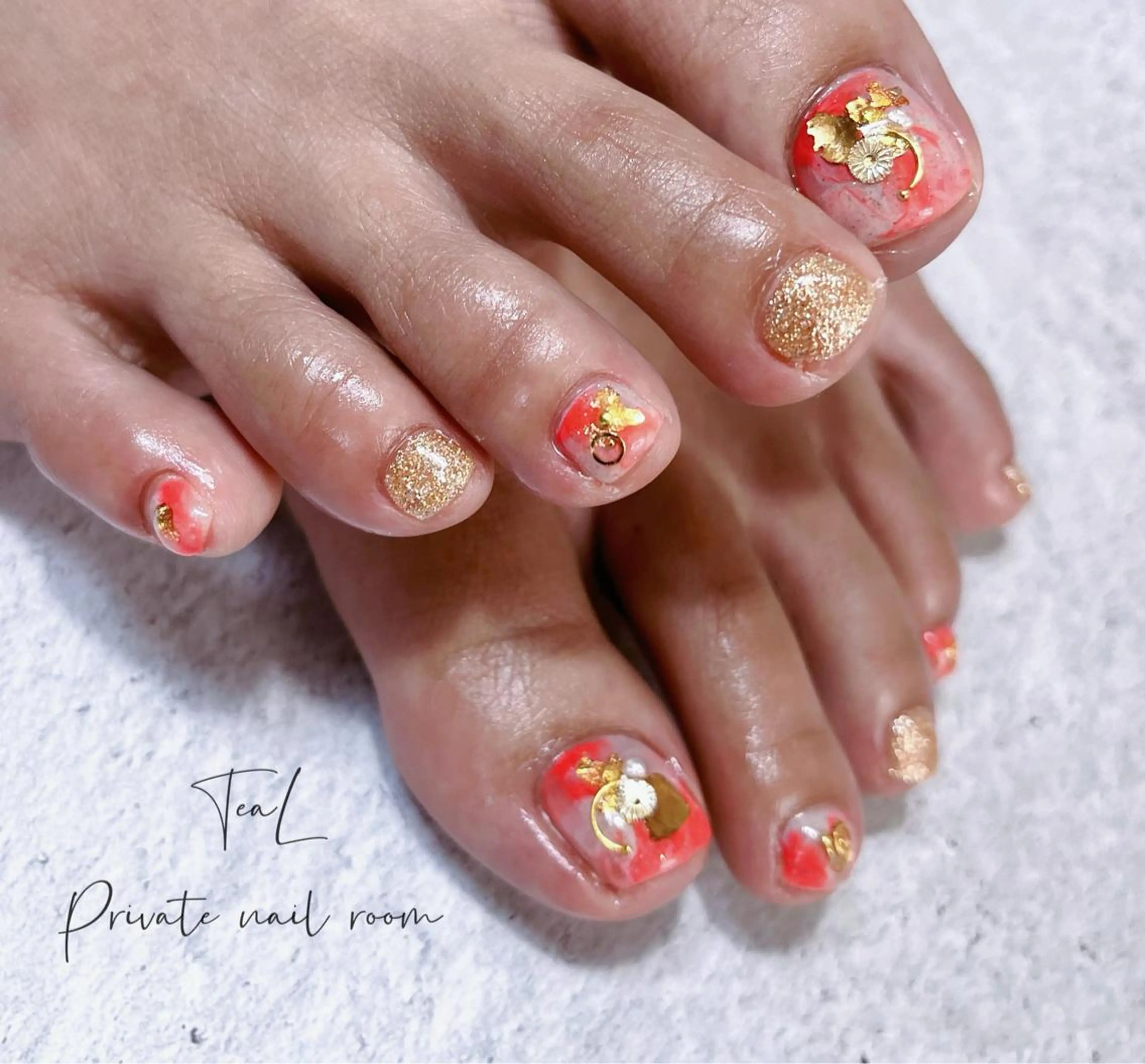 ネイル フットネイル フットネイル TeaL nailのネイルデザイン