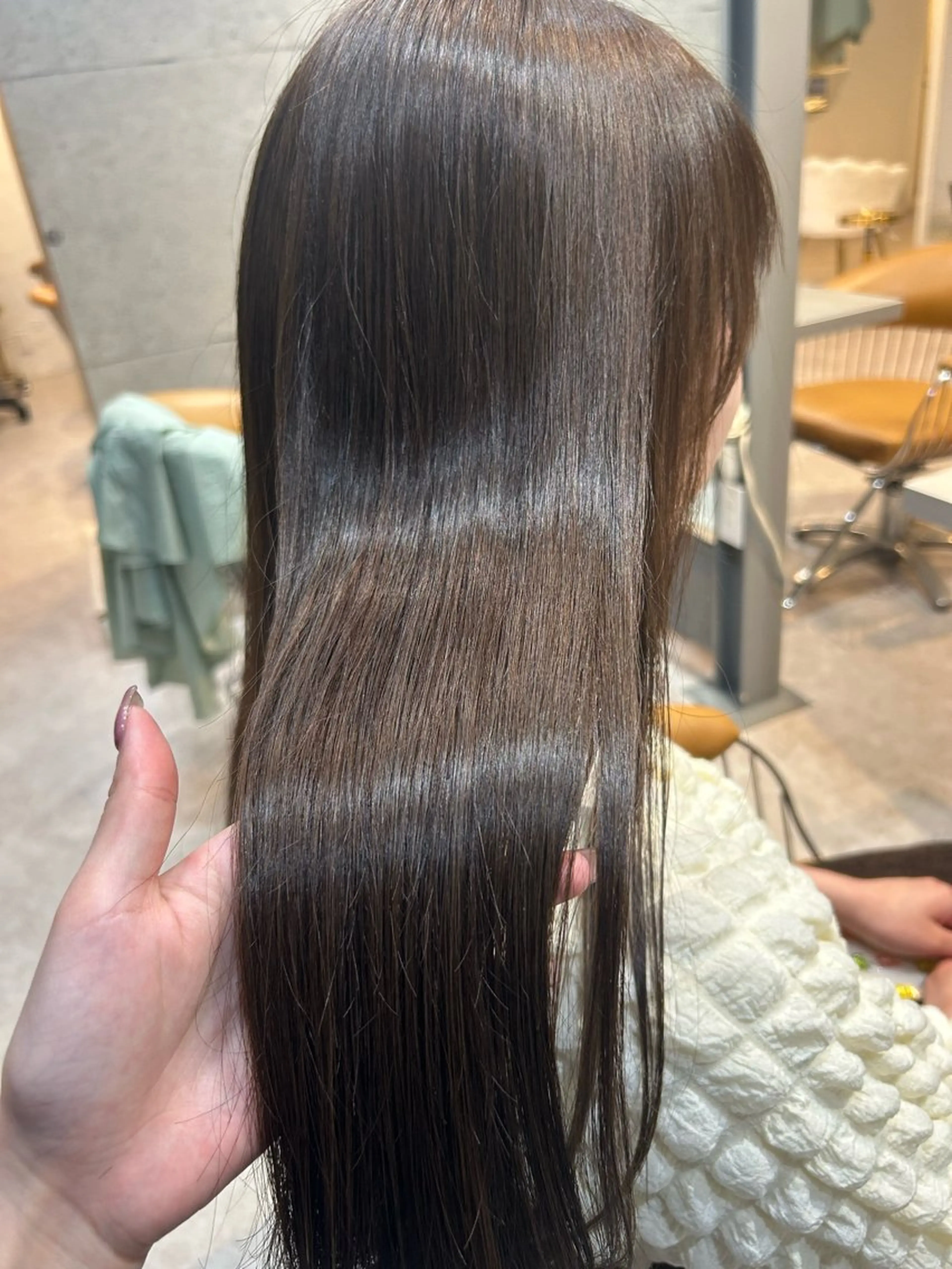 【ブリーチなしで明るく!!】ブリーチなしWcolorの写真