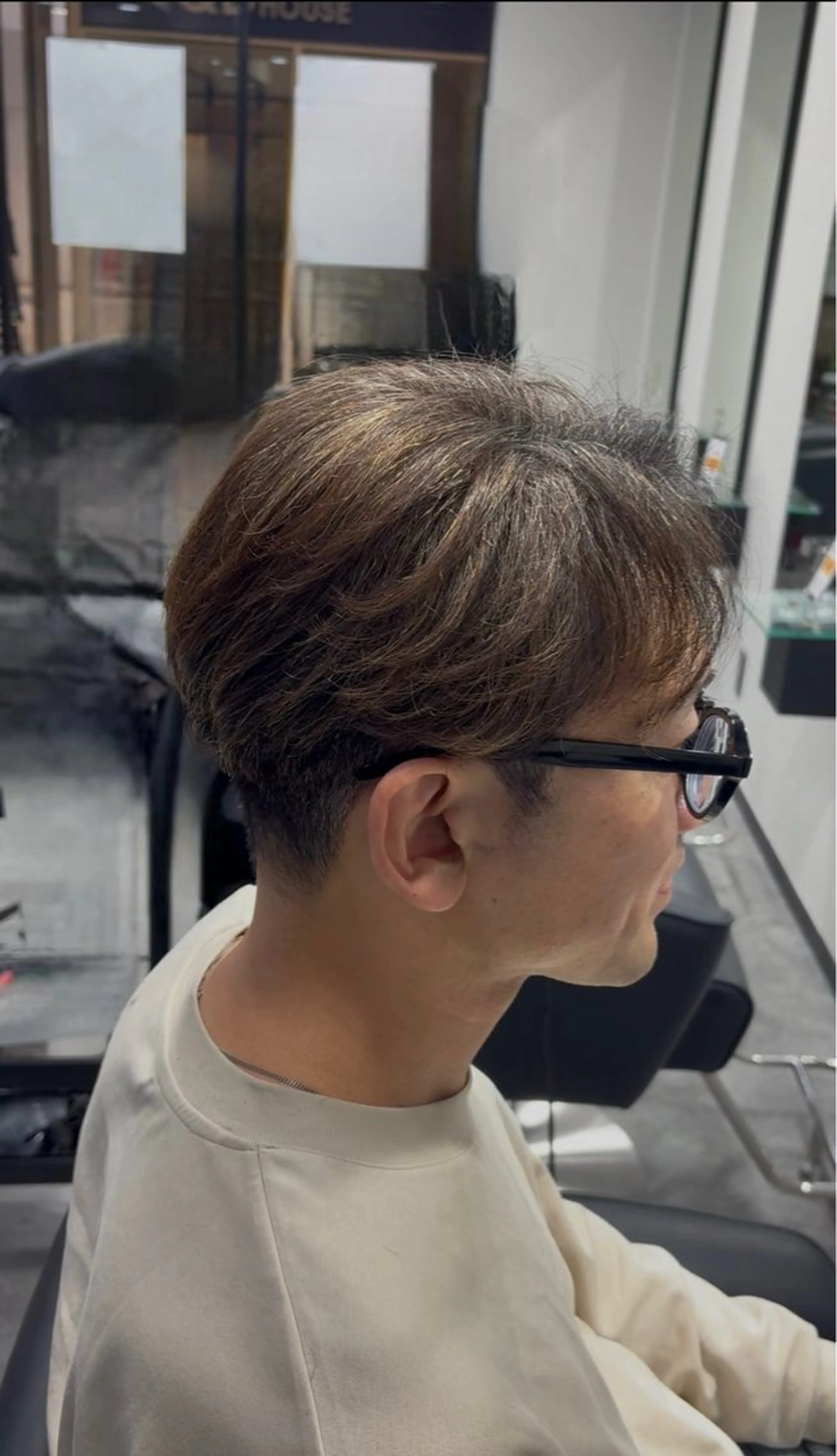 メンズ センターパート フェザーパーマ メンズパーマ Hair Salon LUCEY所属・メンズパーマ/カラ ー/川越/成田最のヘアスタイル