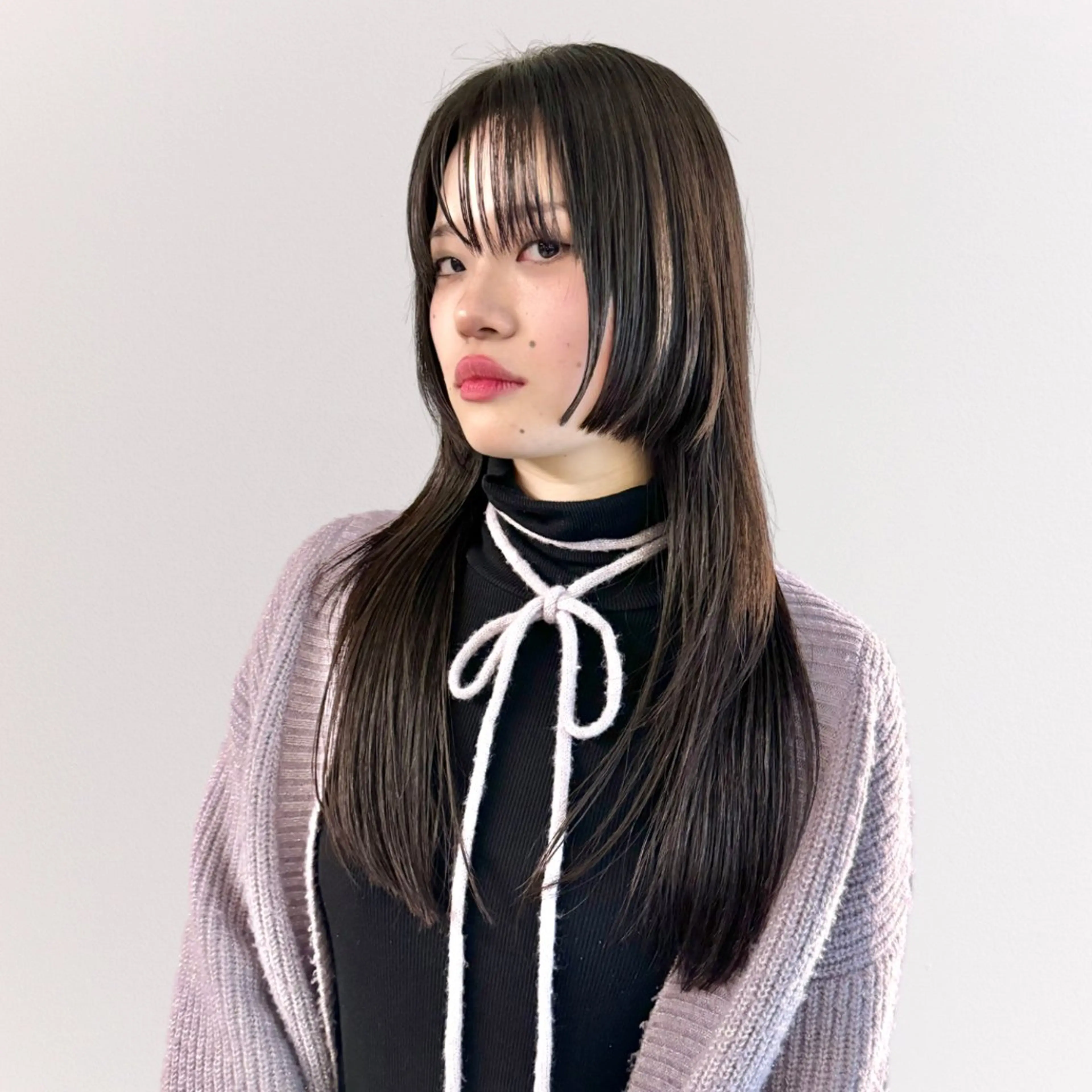 セミロング パーマ セミロングパーマ ストレートパーマ カット 縮毛矯正 KOHNO/ブリーチ なし/透明感カラーのヘアスタイル