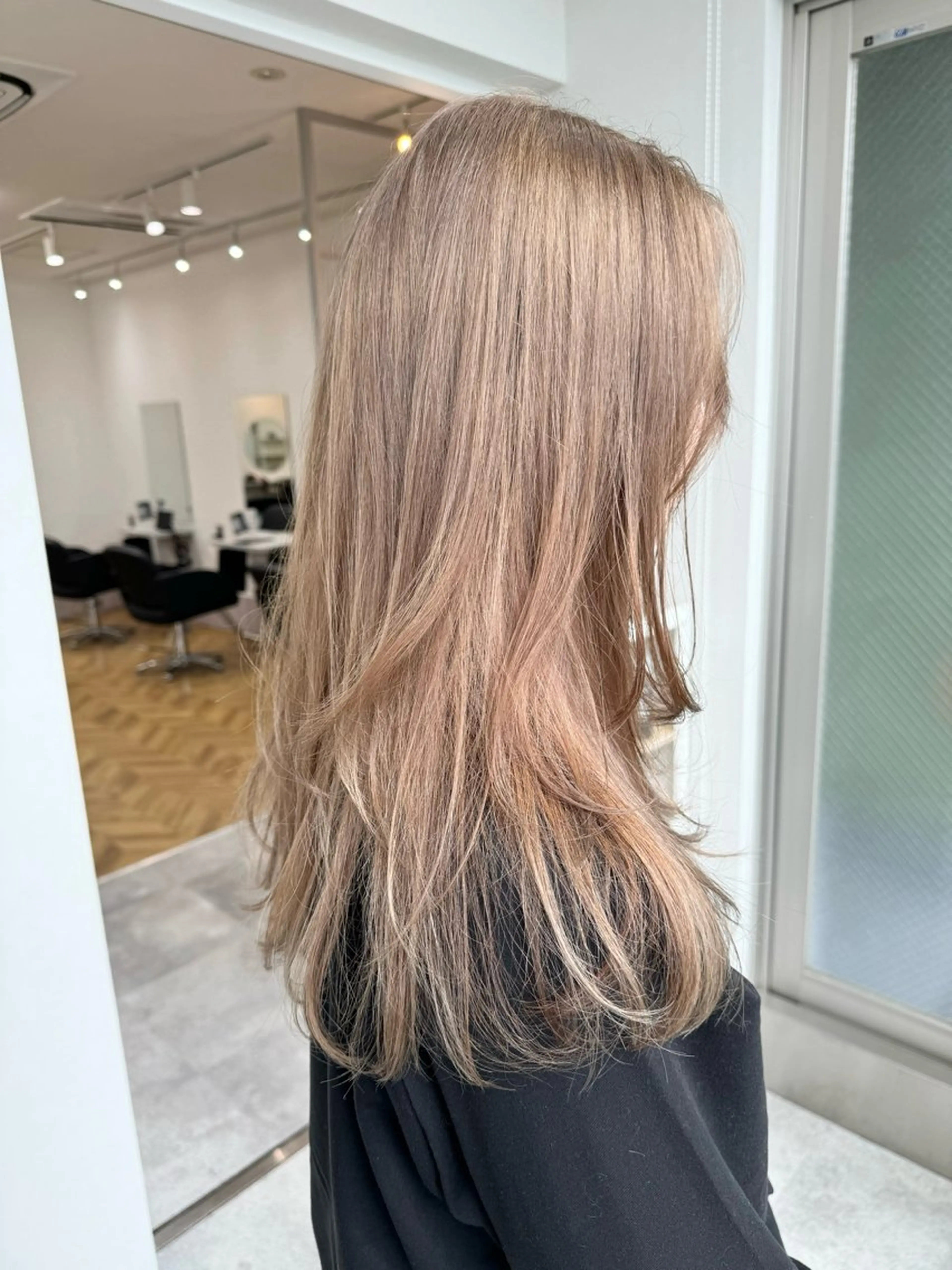 セミロング カラー ヘアアレンジ 🌿nudeカラー/ レイヤー/藤原🌿のヘアスタイル