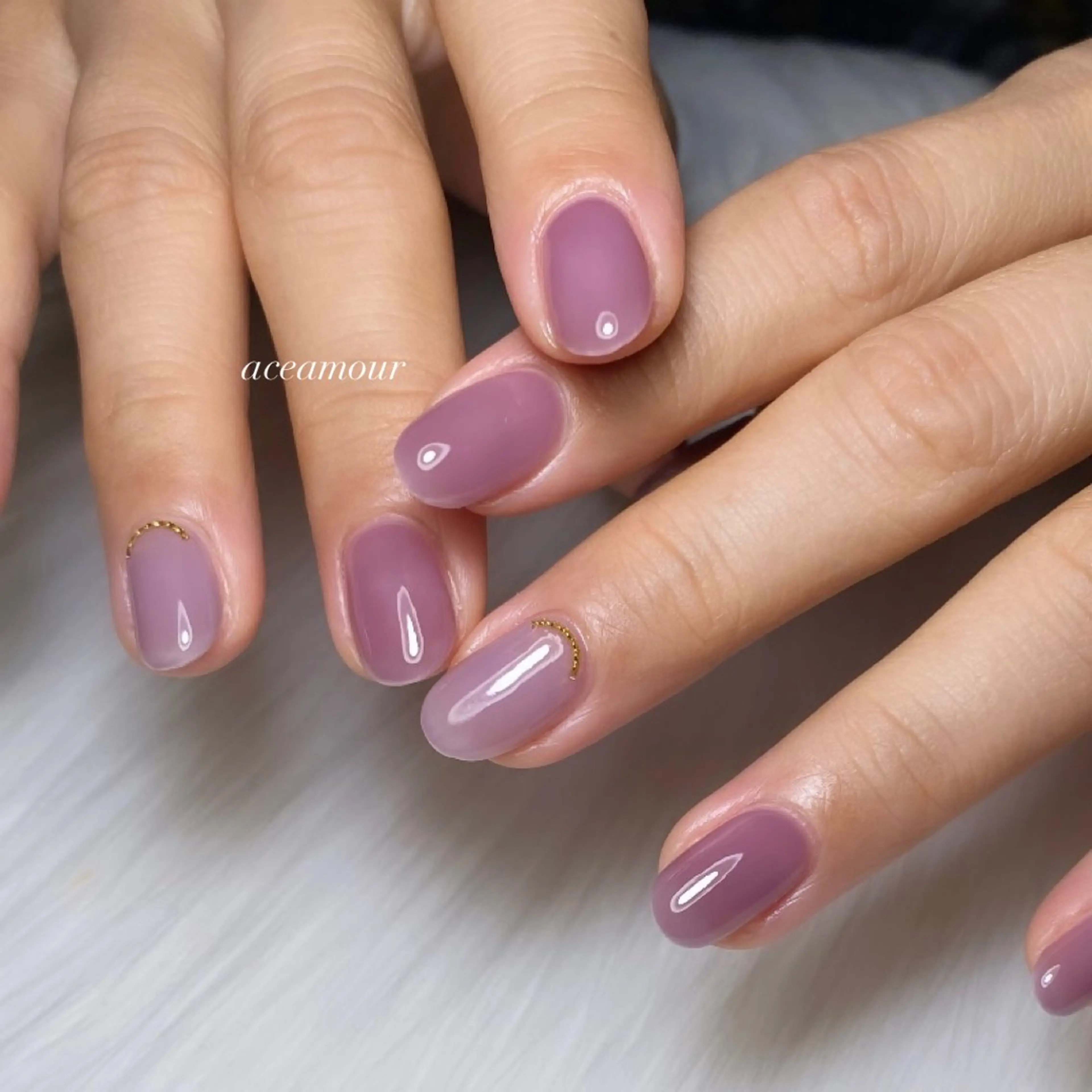 ネイル パープル シンプルネイル ネイル/耳つぼ /新ホワイトニングのネイルデザイン