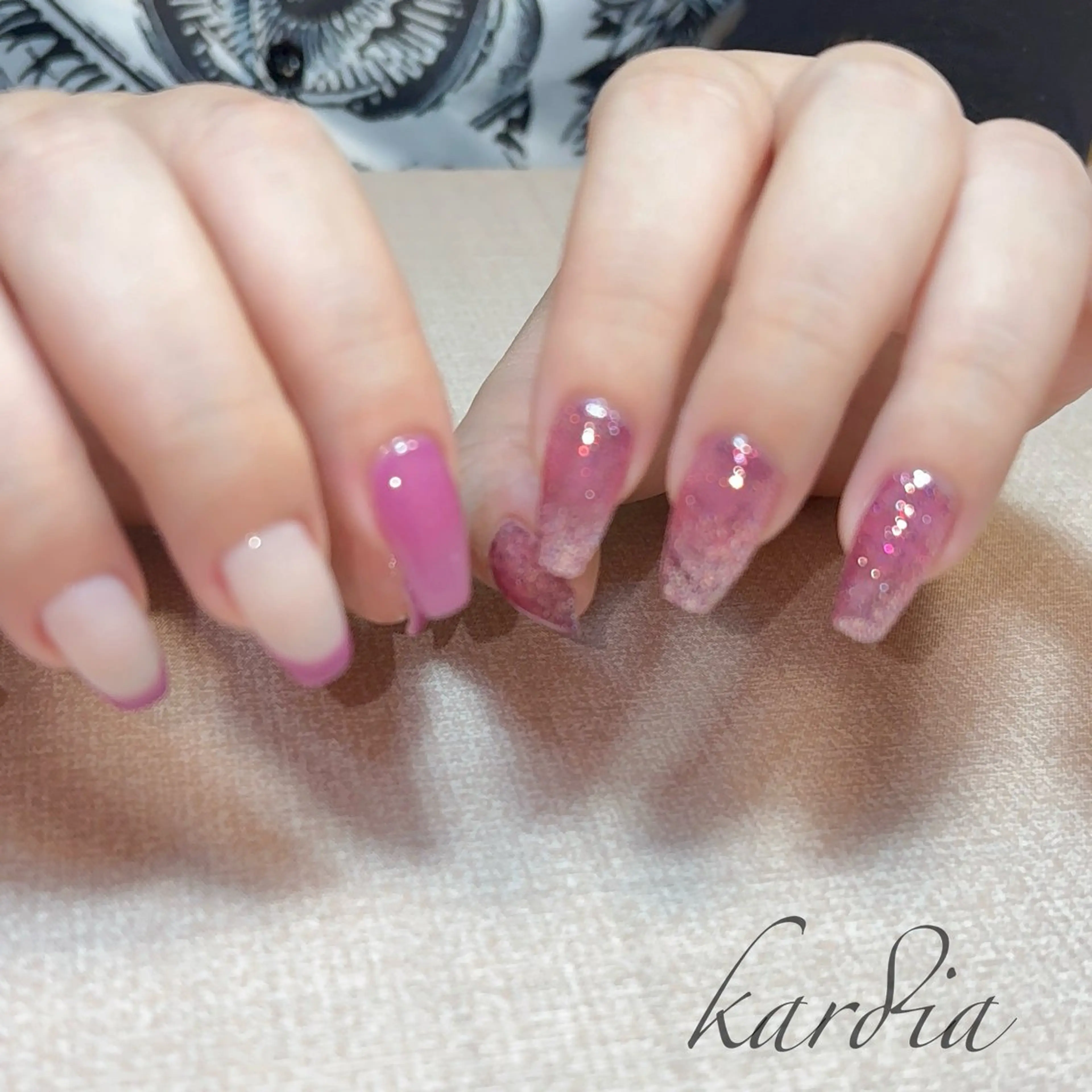 ネイル ハンドネイル καρδιά -ｶﾙﾃﾞｨｱ-のネイルデザイン