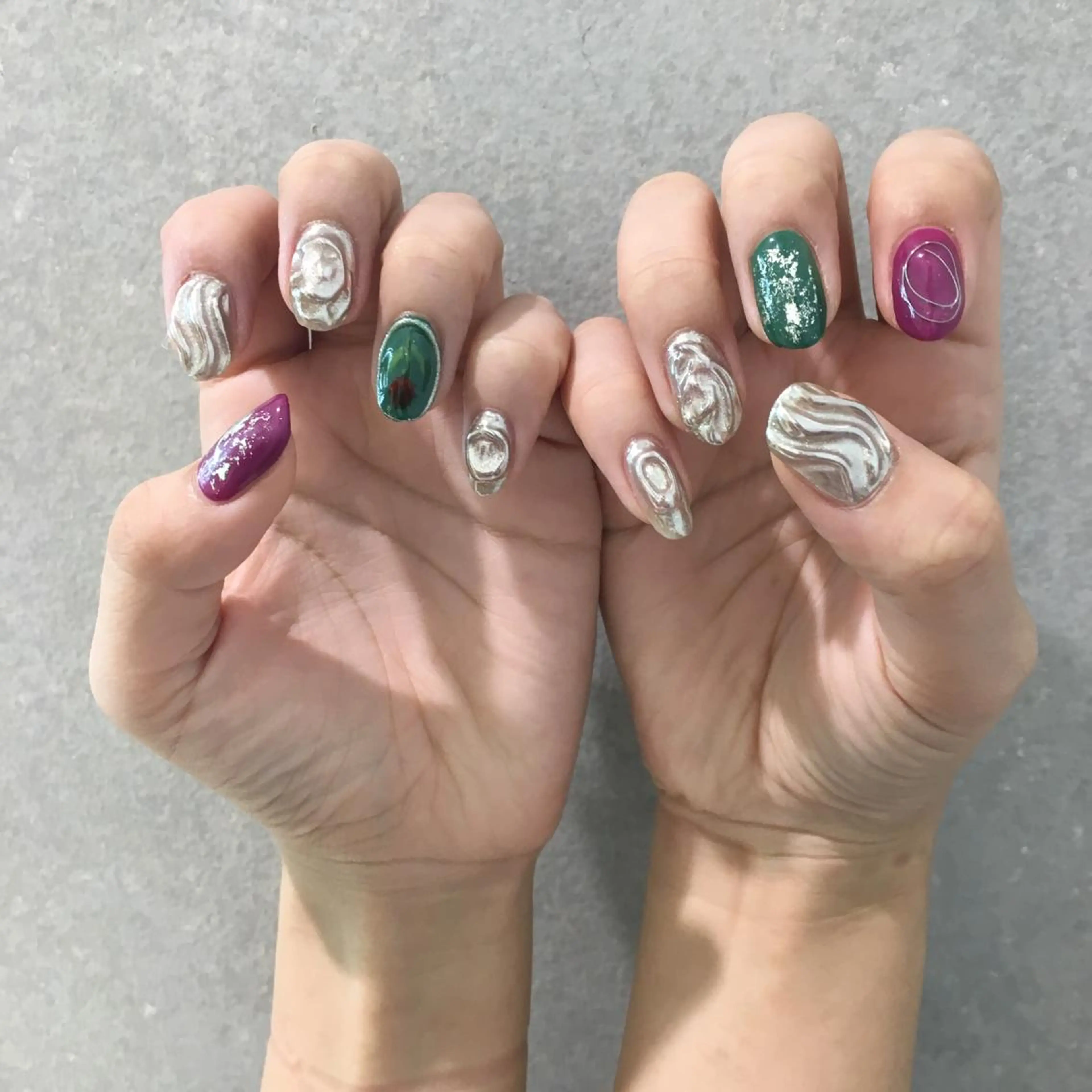 ネイル 【似合わせ提案】鈴木 舞のネイルデザイン