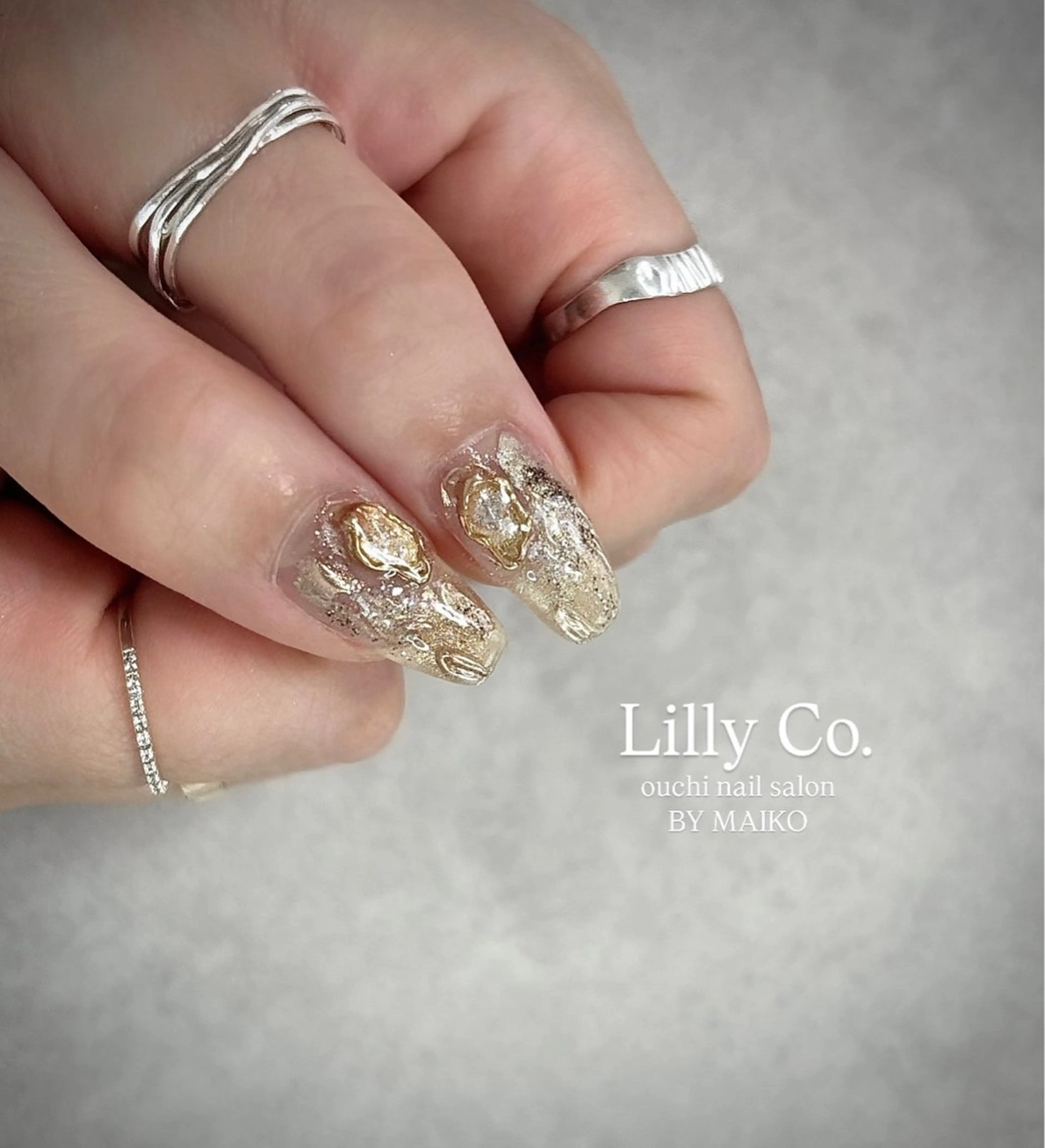ネイル ニュアンスネイル Lilly Co.のネイルデザイン