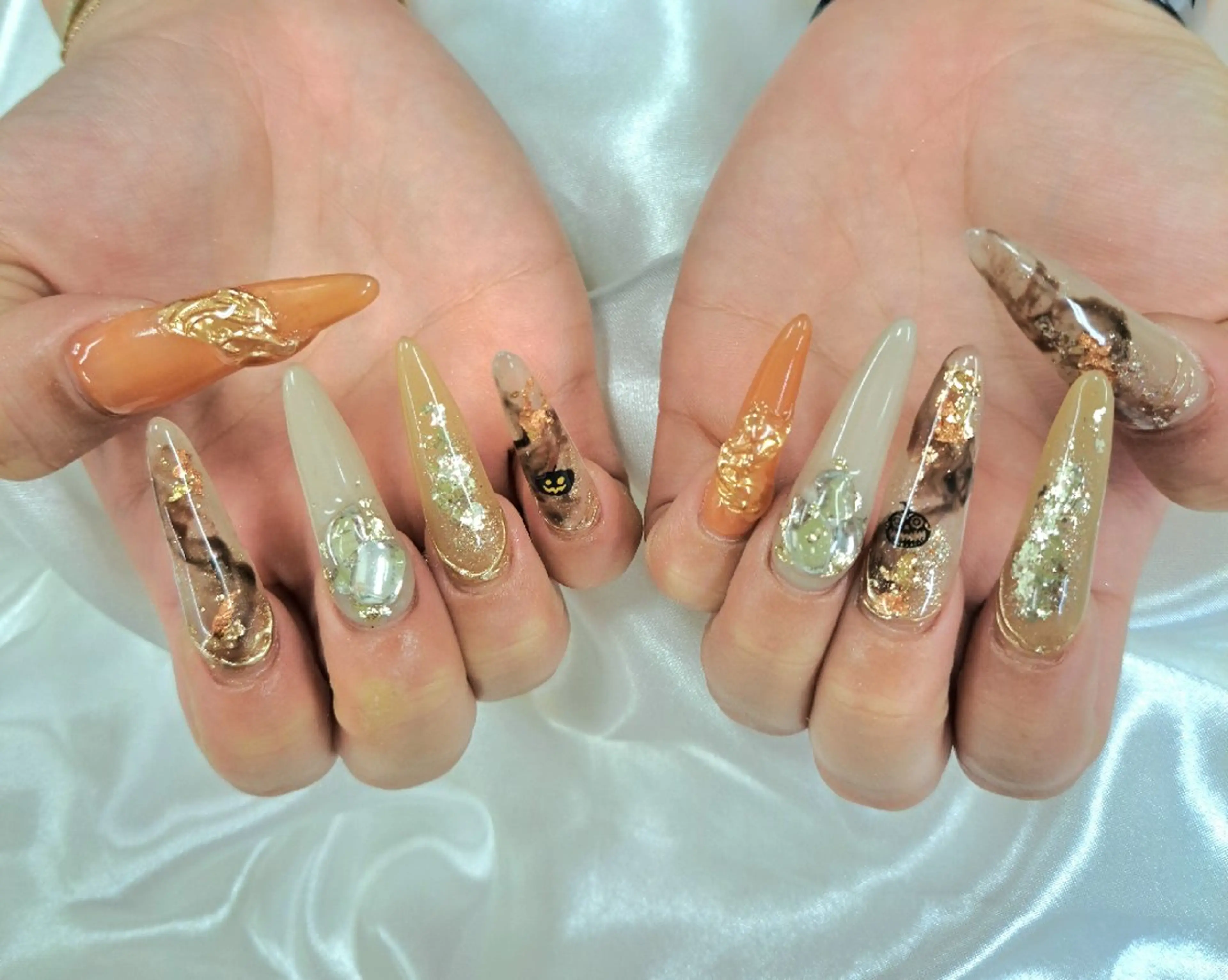 ネイル チークネイル フレンチネイル ジェルネイル ガーリー ハート ハンドネイル 河野ちえ (雑誌掲載サロン)のネイルデザイン