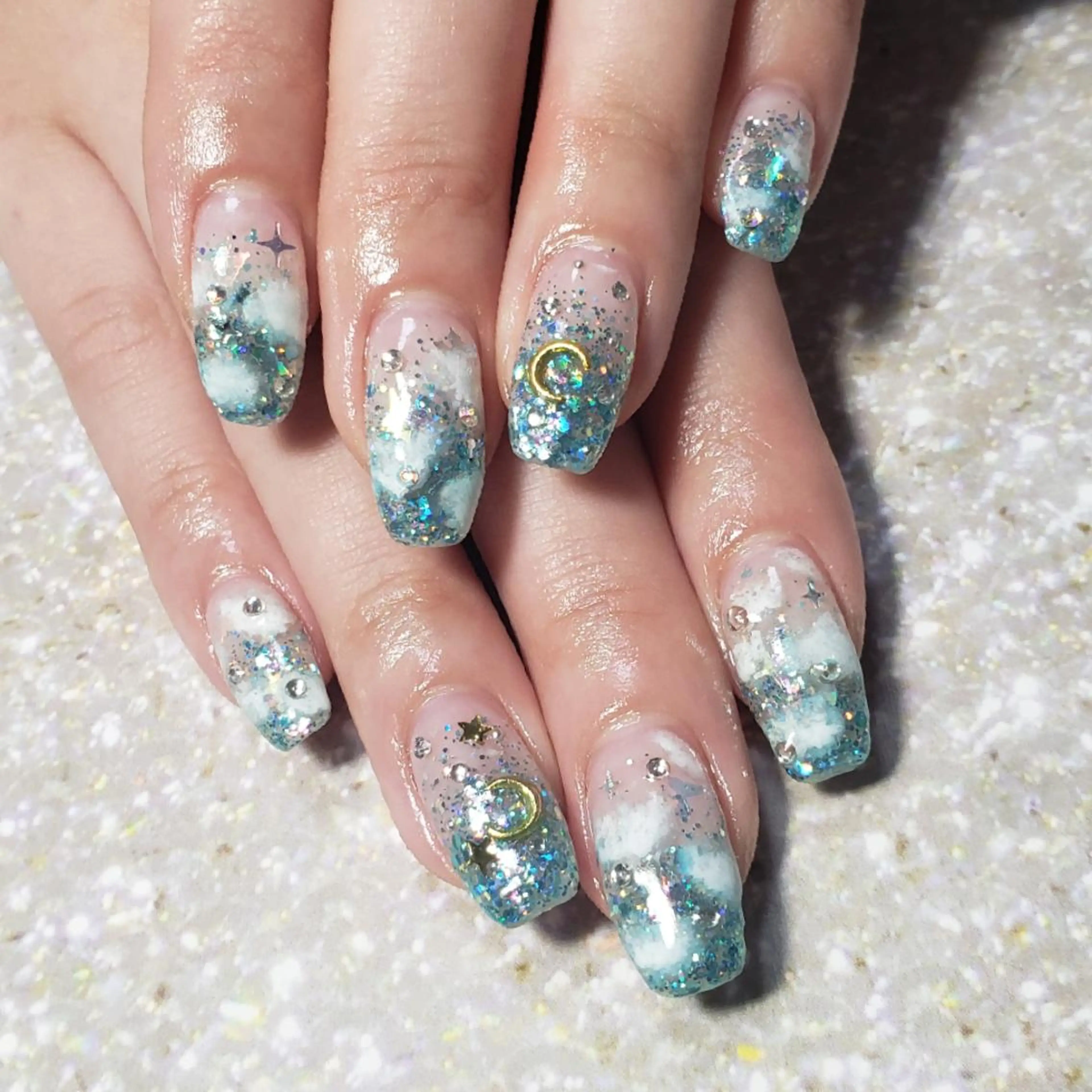 ネイル ビジュード ネイルのネイルデザイン