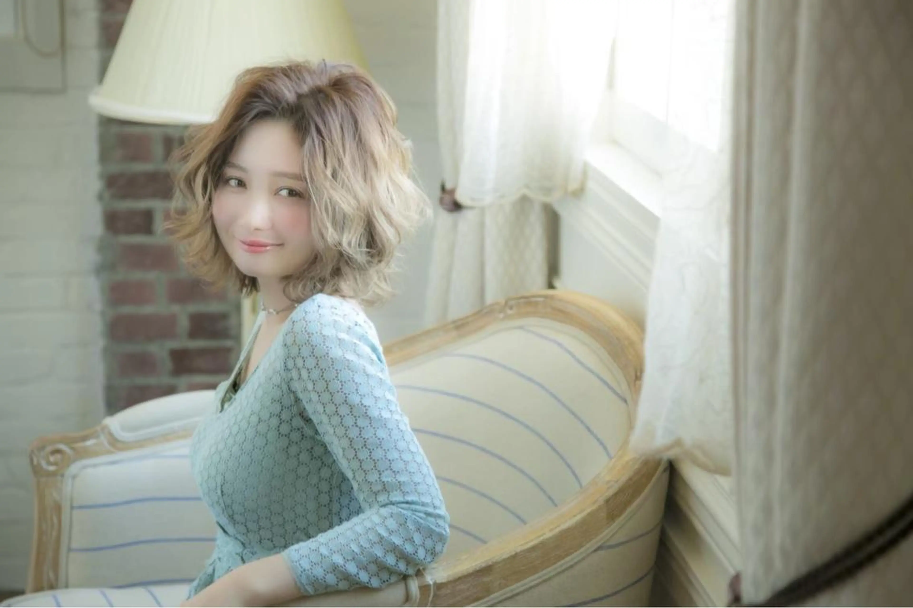 ミディアム ボブ 伸ばしかけ 似合わせカット 髪質改善縮毛矯正 リピートNo.1米倉のヘアスタイル