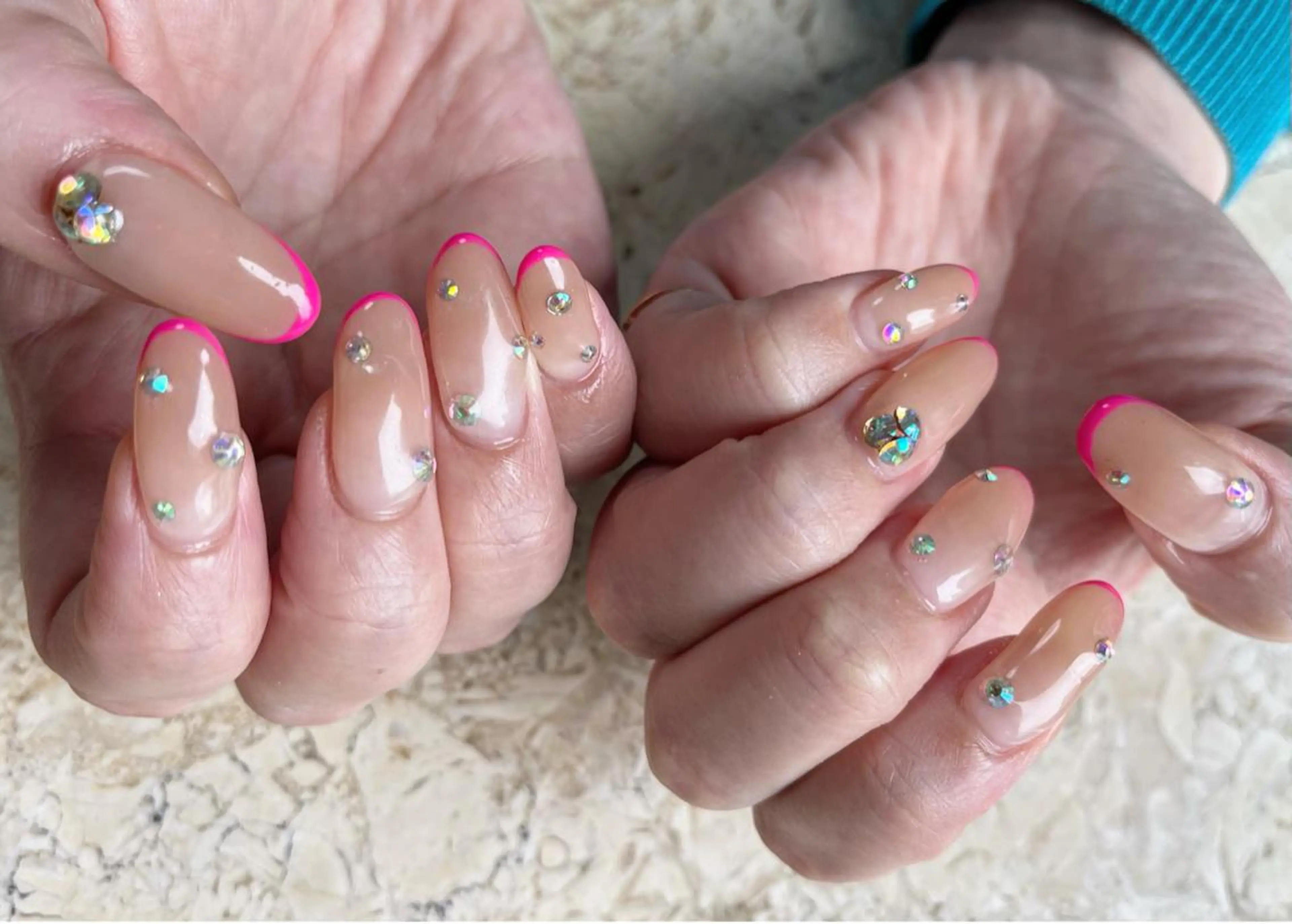 ネイル クリアネイル フットネイル ジェルネイル 氷ネイル・うるうるネイル 韓国ネイル ハンドネイル フットネイル mieux IZUMiのネイルデザイン