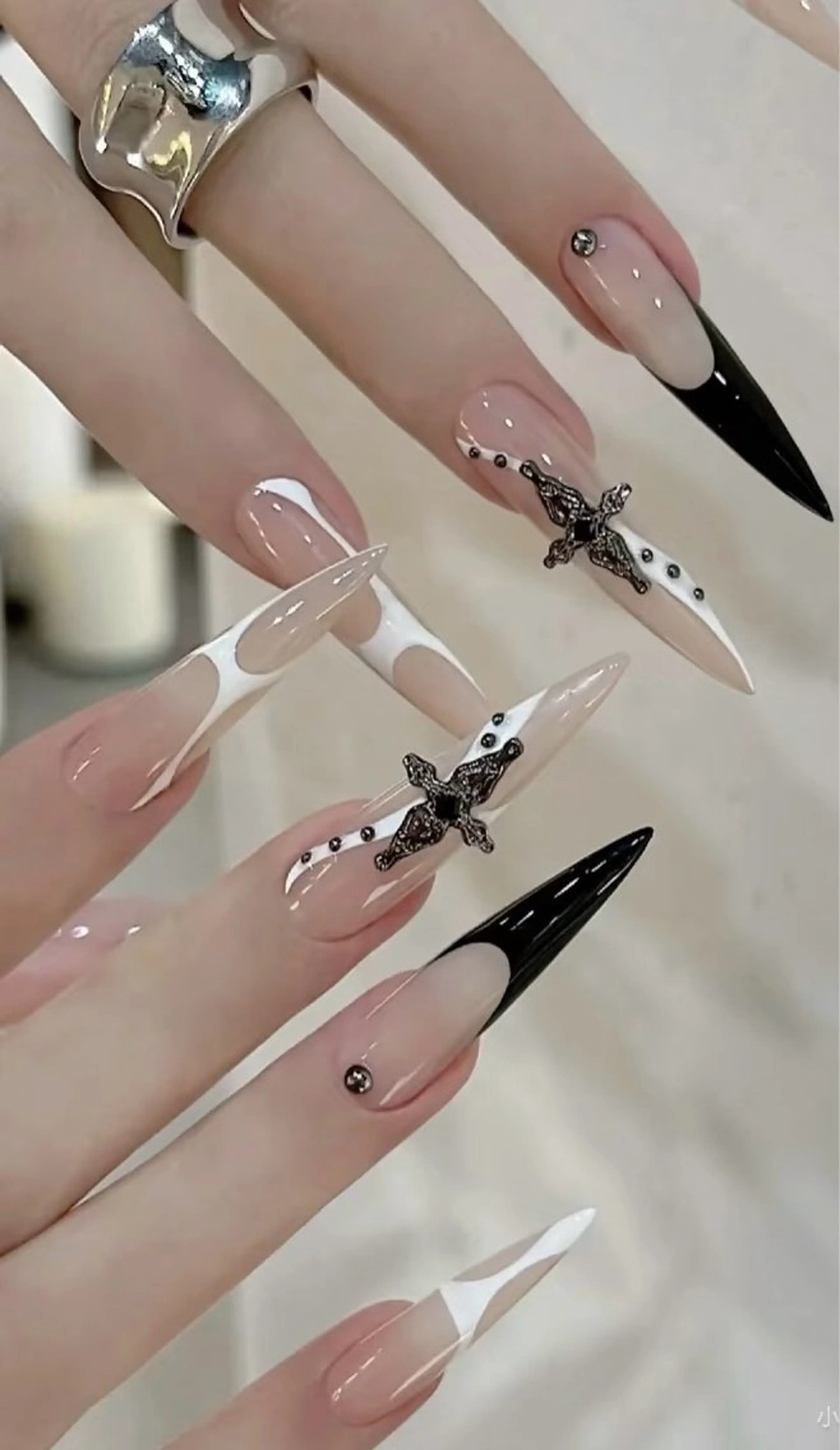 ネイル Anju Nailのネイルデザイン