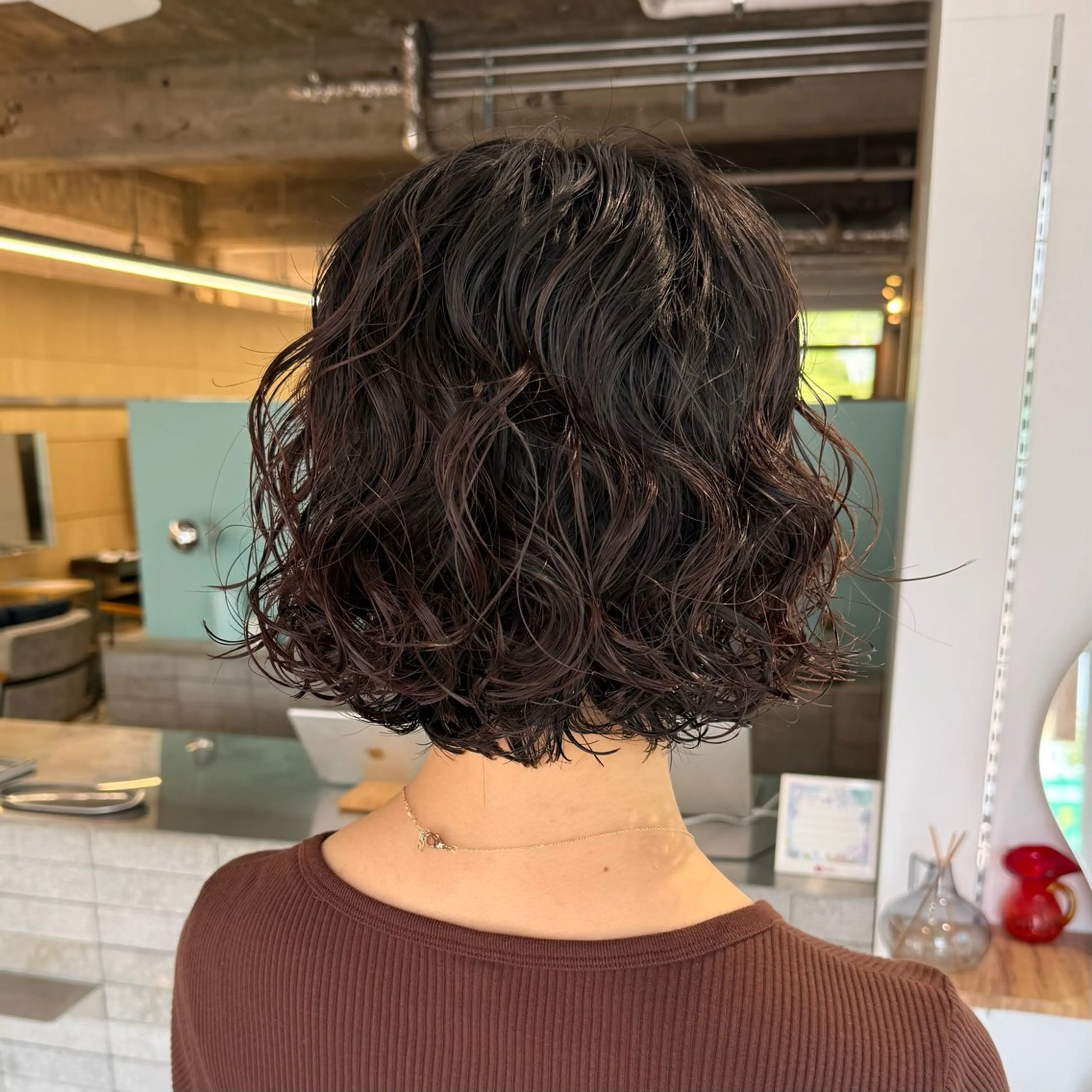 ショート パーマ ボブ カット パーマ トリートメント cipre シンモン チナリのヘアスタイル