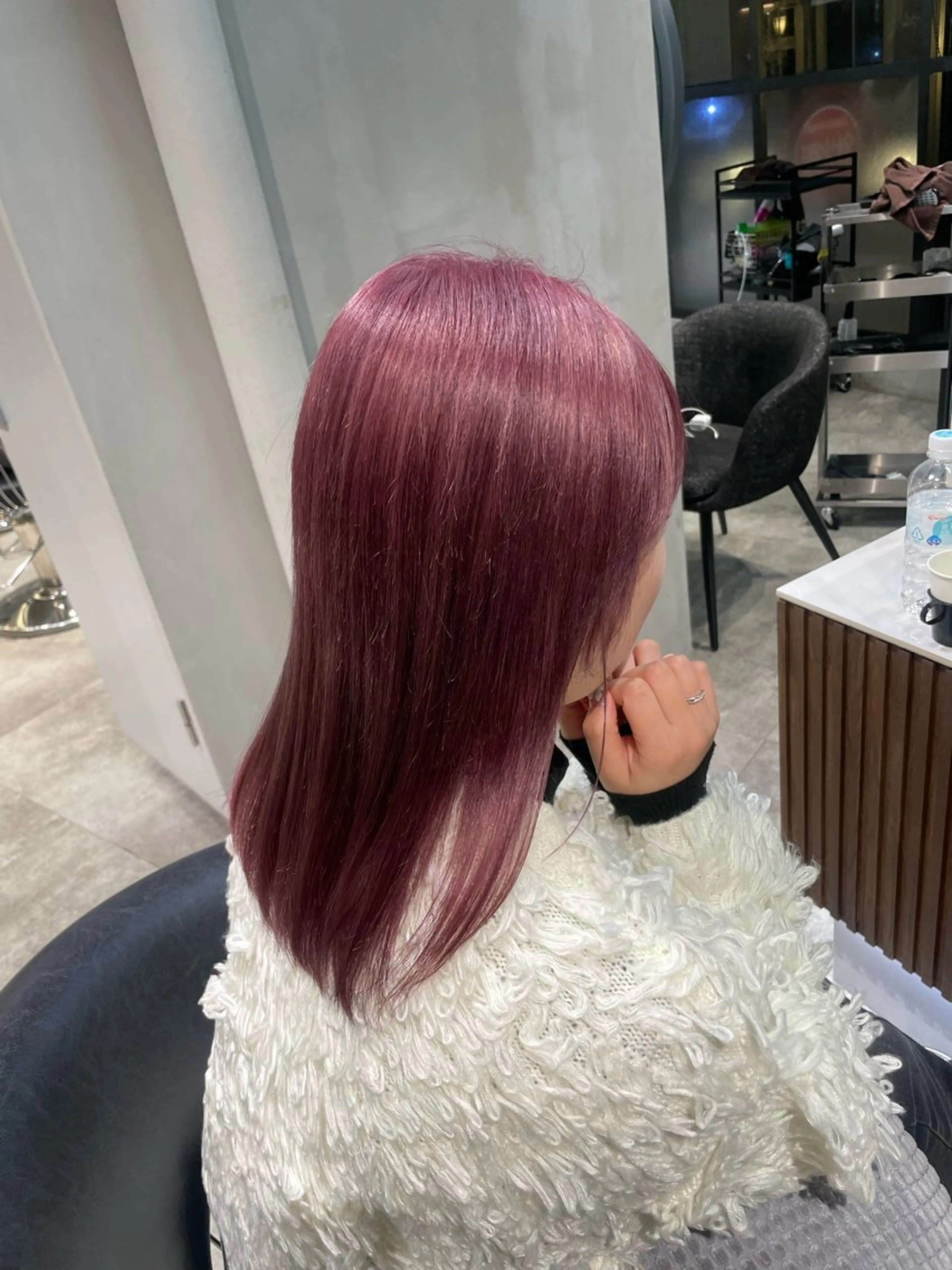 カラー カット ヘアカラー Toiro 新宿所属・新宿/新宿三丁目 yuinaのヘアスタイル