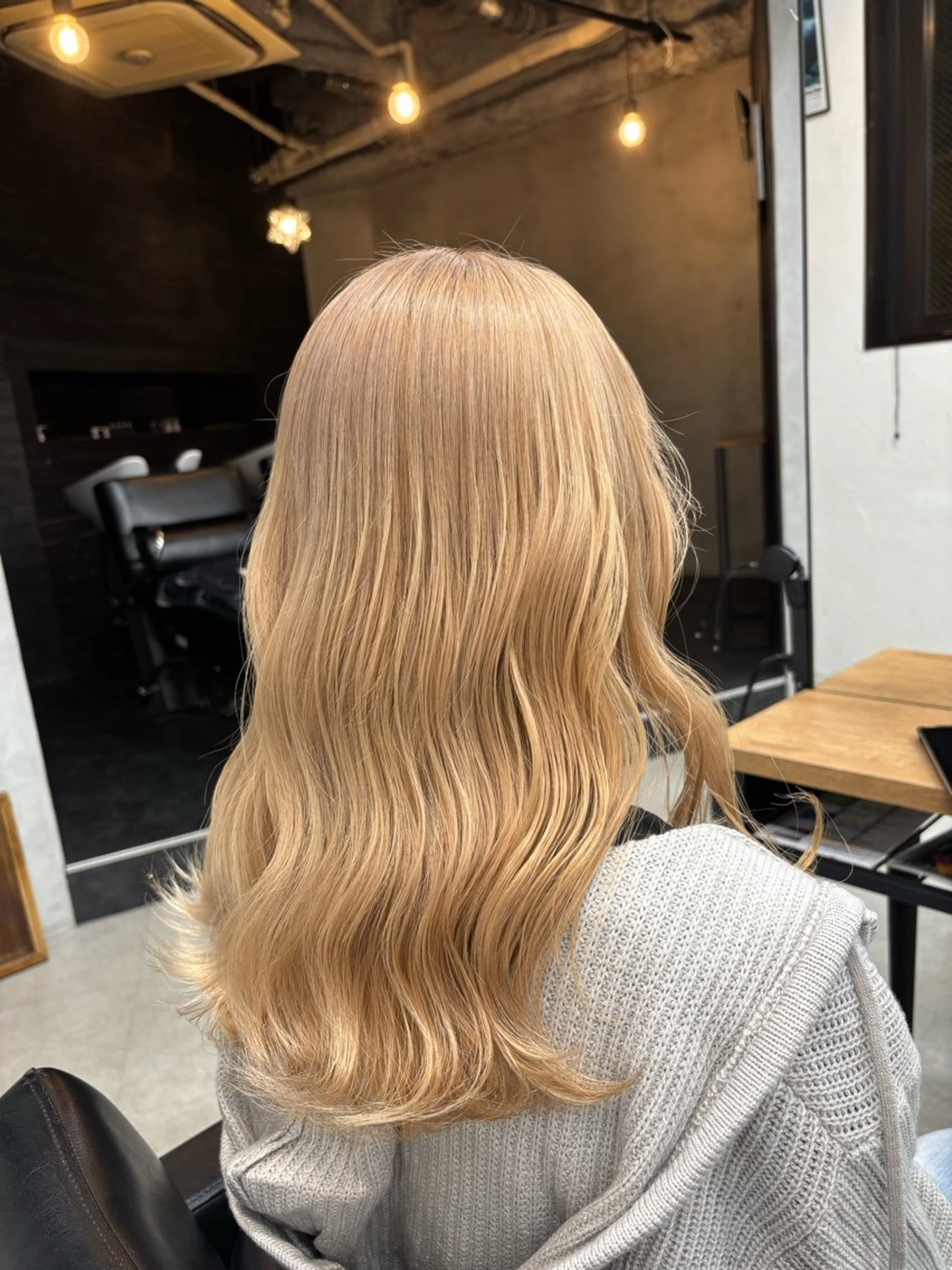 ダブルカラー💜　ケアブリーチ➕3stepトリートメント✨の写真