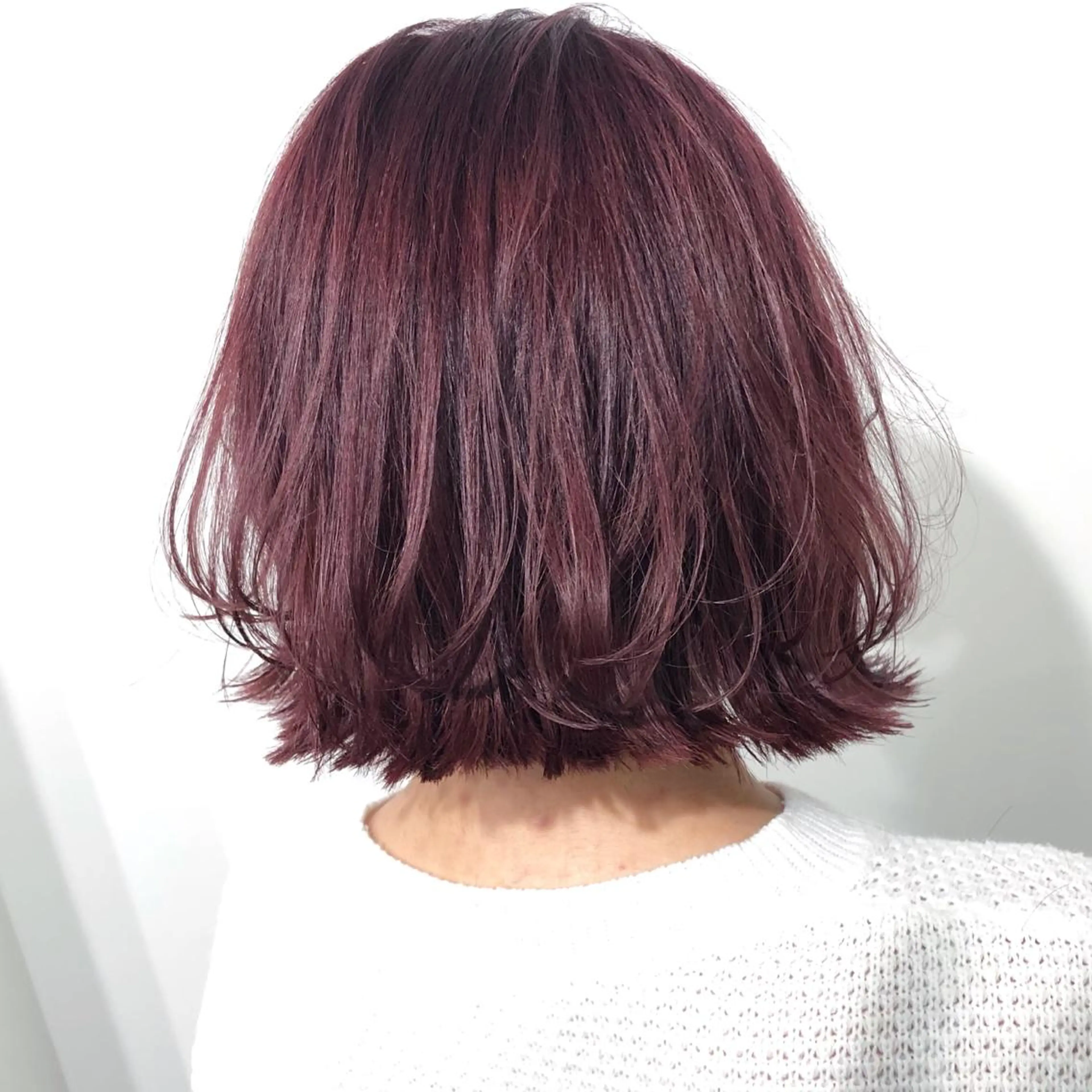 ショート タカハシ ユウキのヘアスタイル