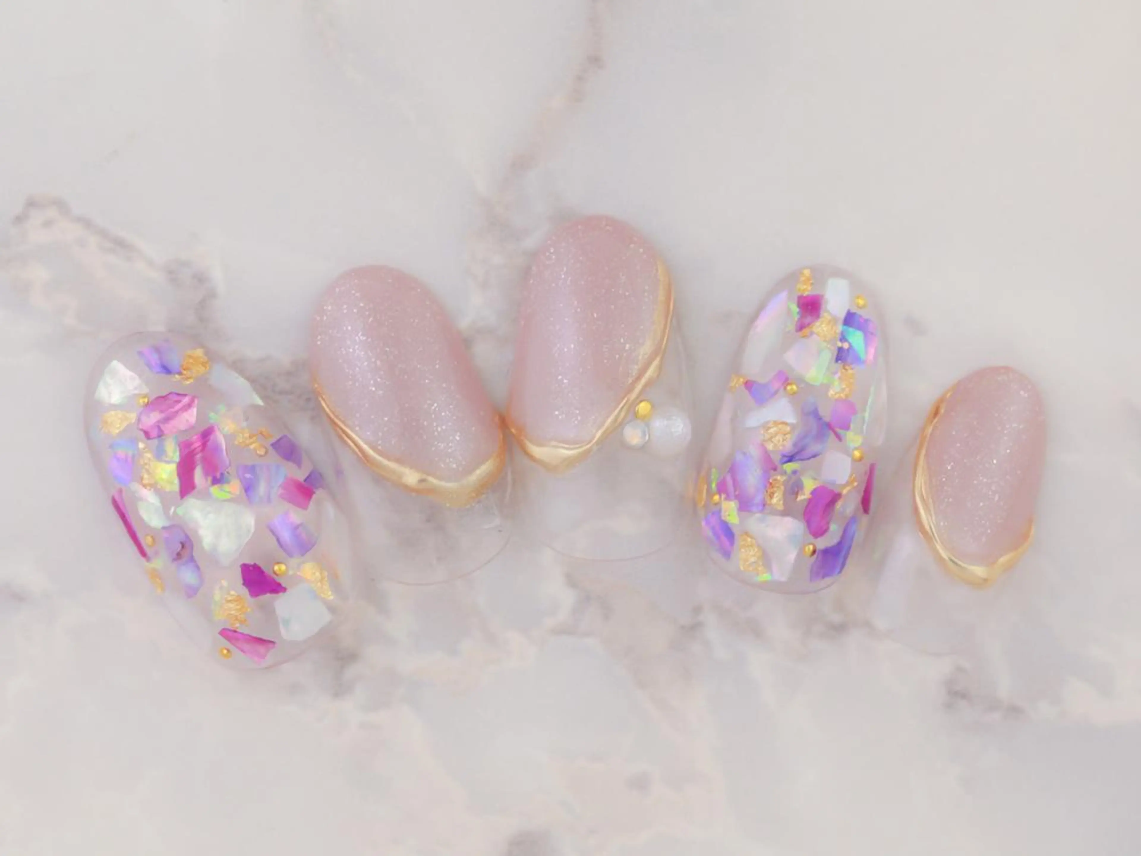 ネイル Ayumi nail＆eyelash所属・Ayuminail& eyelash.内藤のネイルデザイン